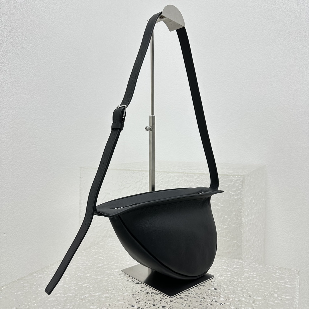 T*e R0w banana bag-34*23*10cm