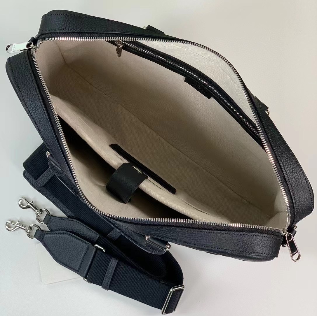 G*u*i briefcase-40x29x6cm