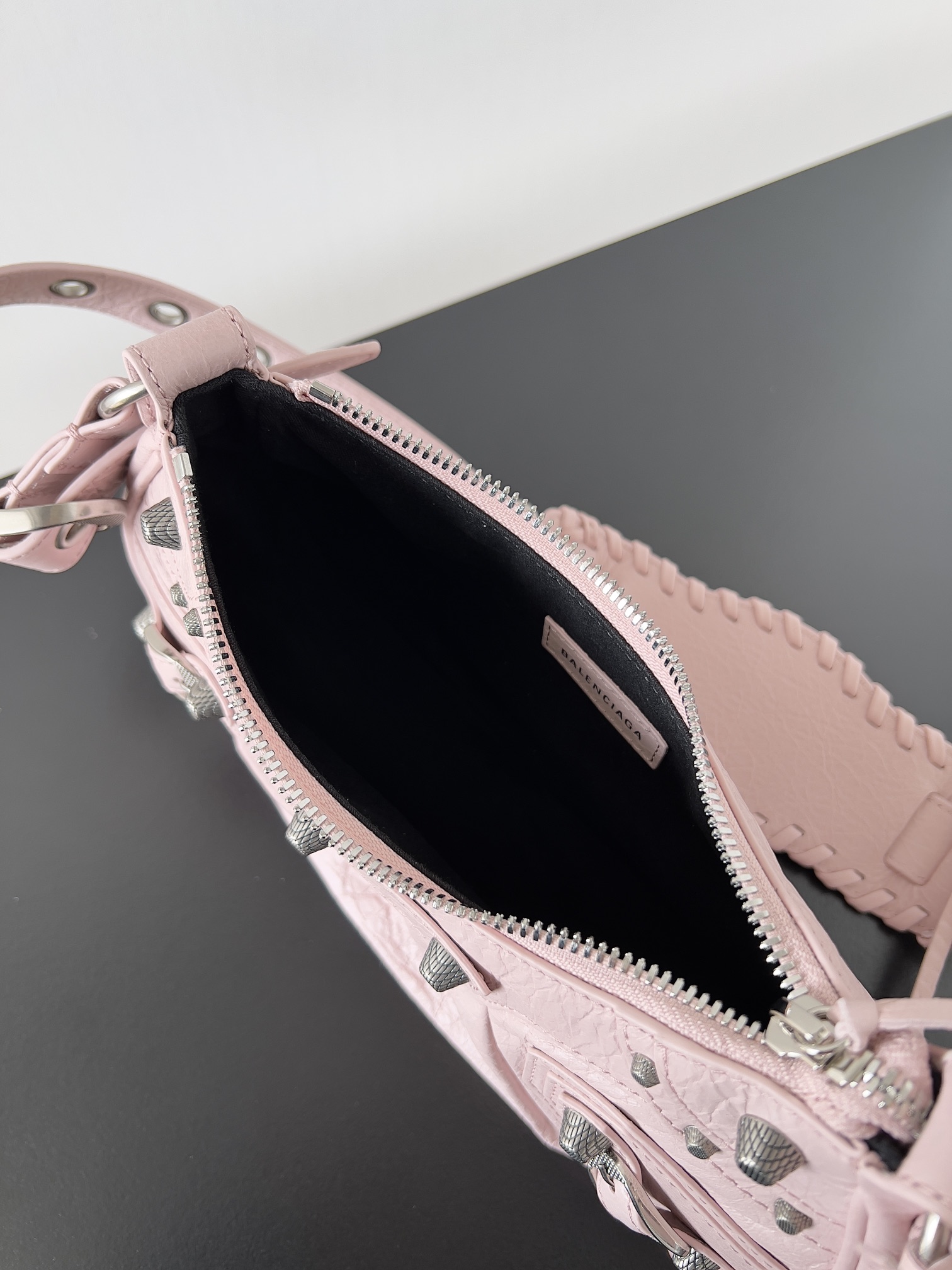 Balenciag Le Cagole Handbags-26x13x18CM