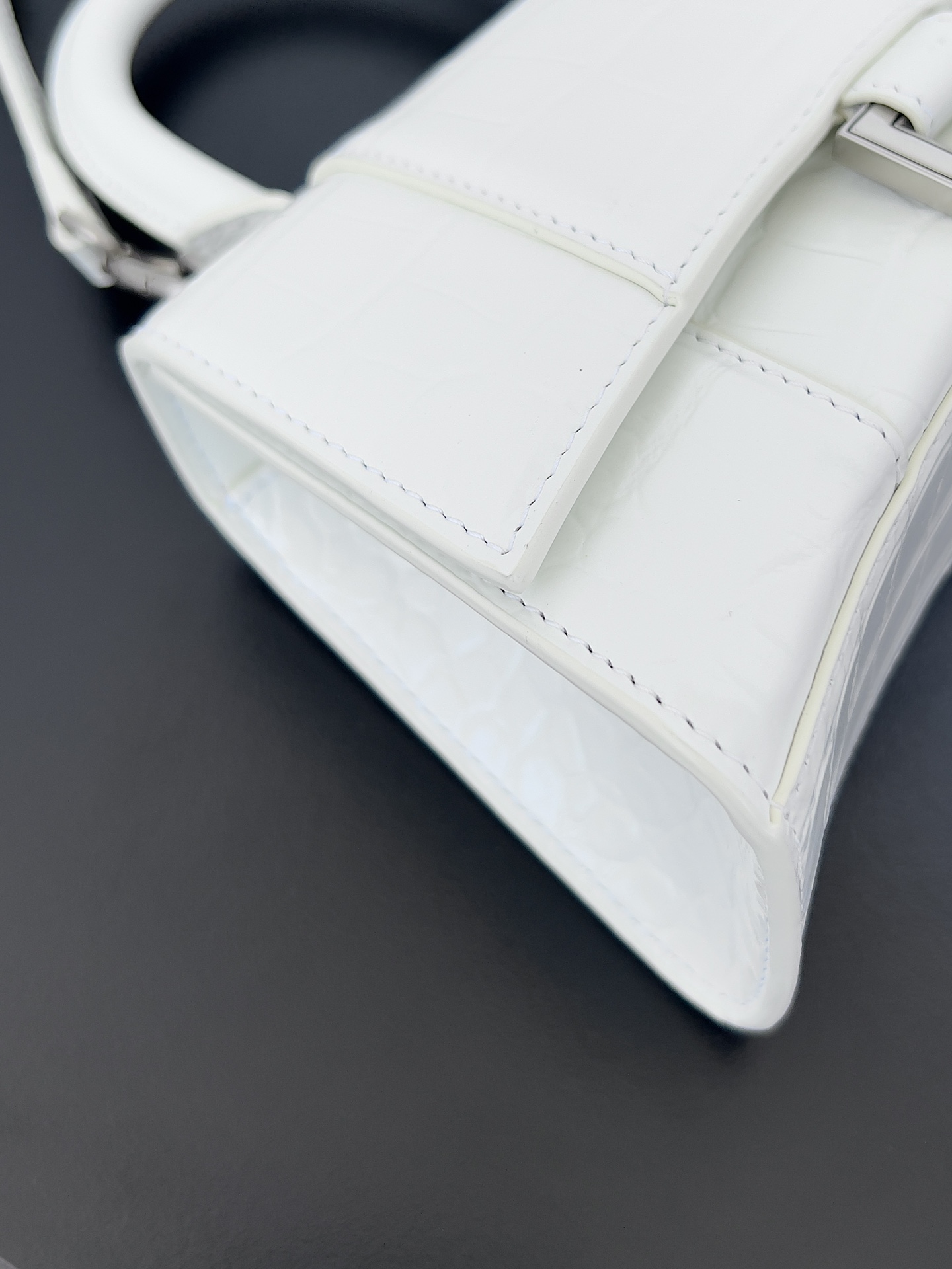 Ba*len*cia*ga xs hourglass bag-13*8*19cm