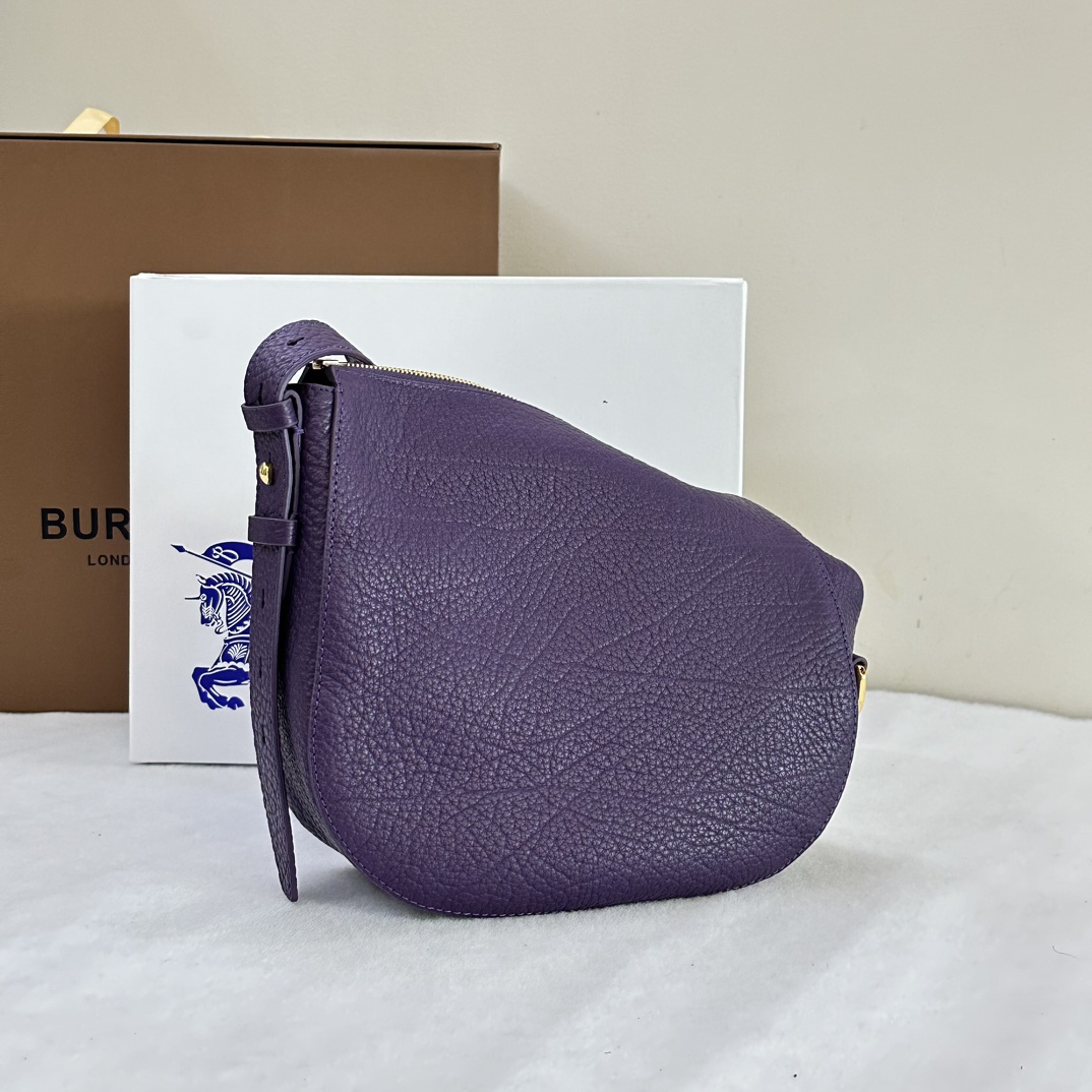 B**rry knight bag-24 x 8 x 23cm