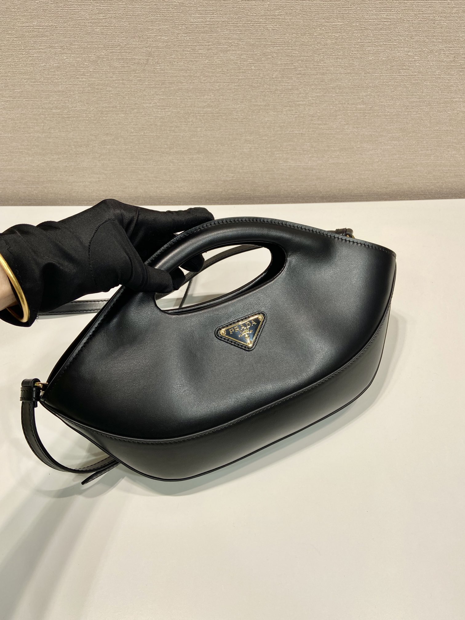 Pra*a crossbody bag 1ba421-30*20*5cm