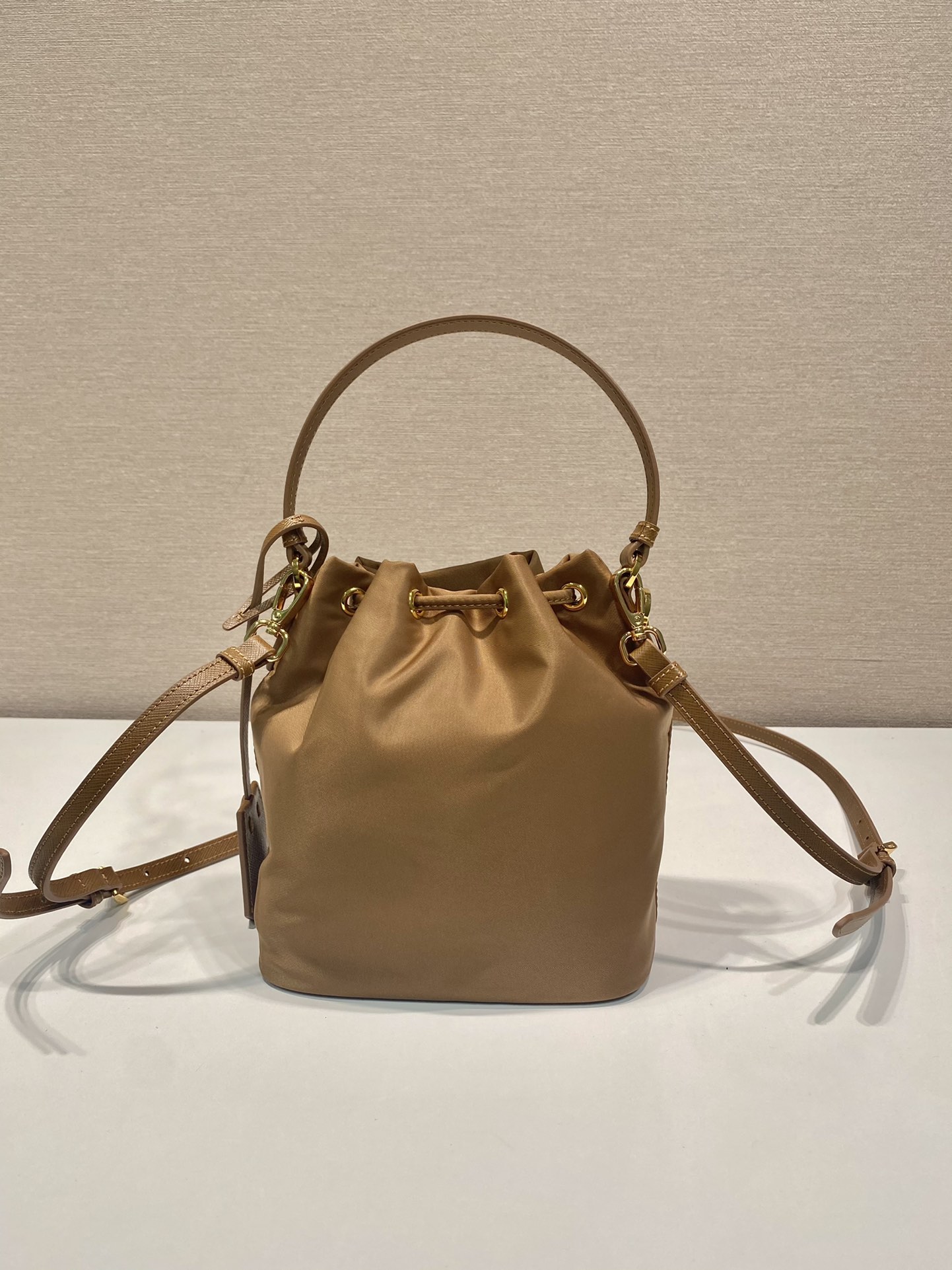 Pra*a 1be067 bucket bag-15.5*19.5*10cm
