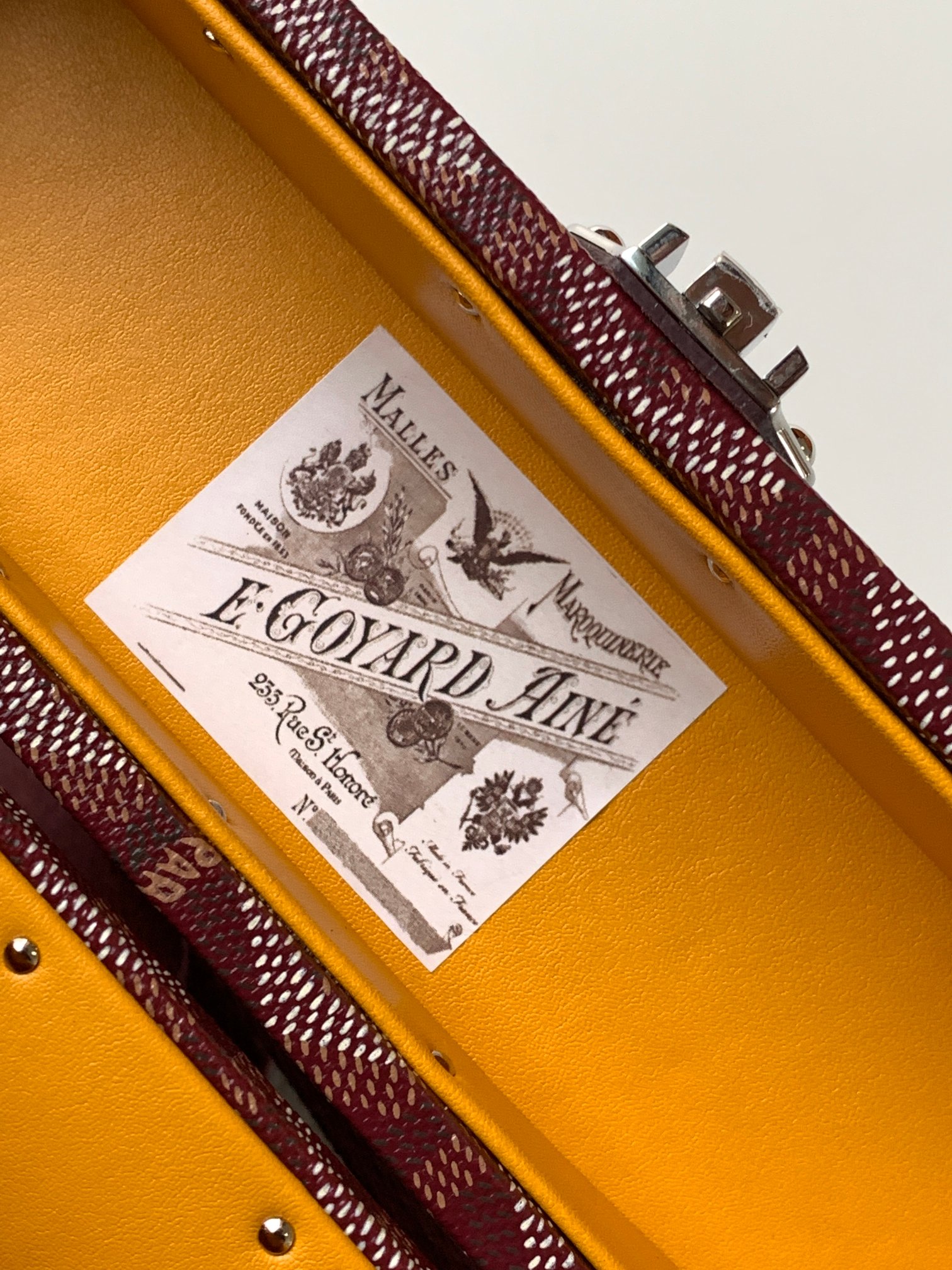 Go*ard cassette bag-21*15*6.5cm