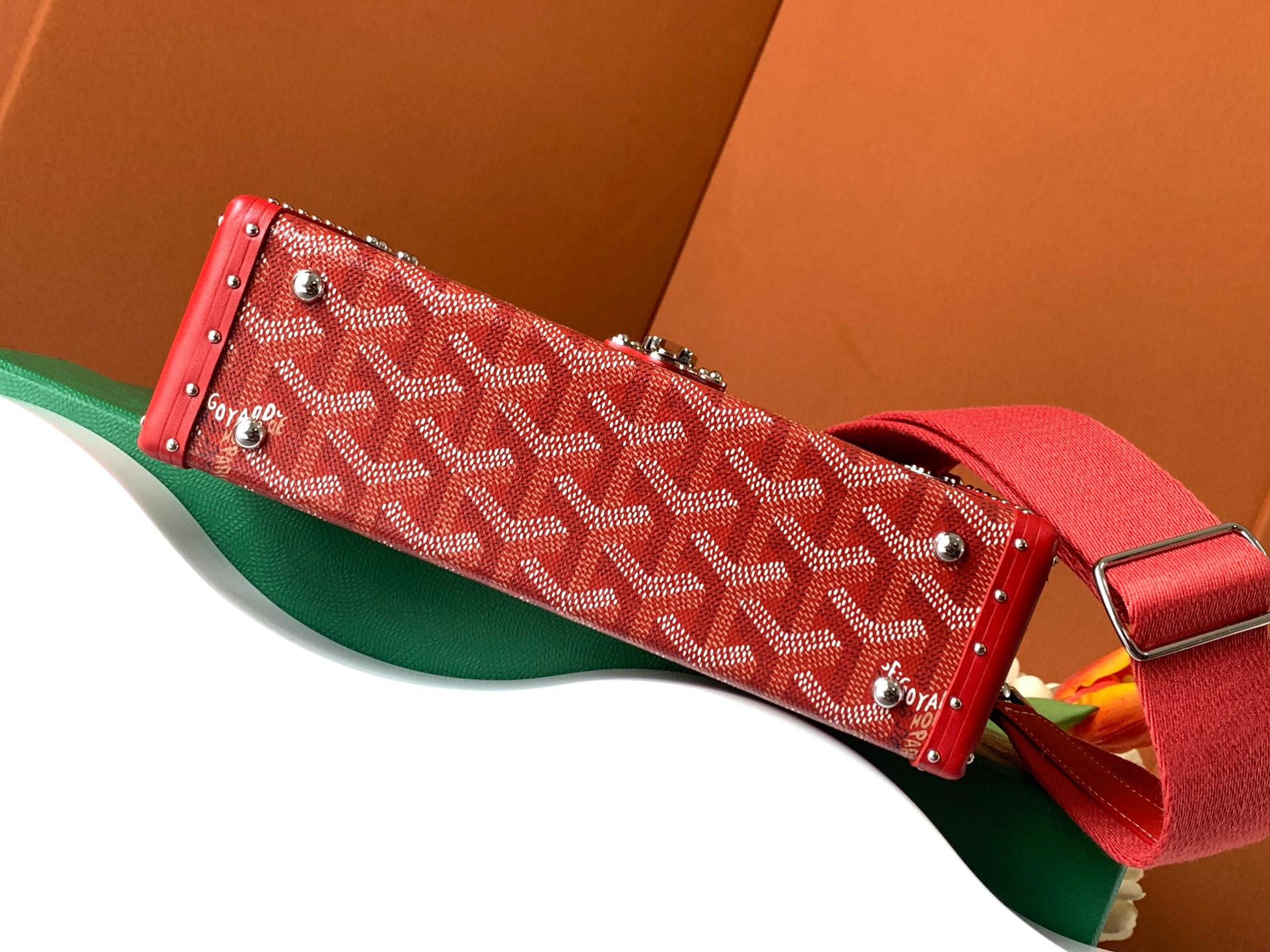 Go*ard cassette bag-21*15*6.5cm