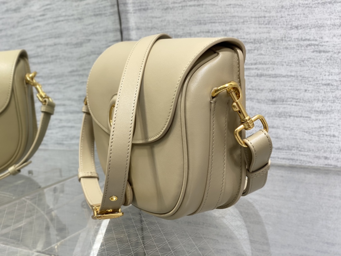 Di0r 30 Bobby Bag-22*17*6CM