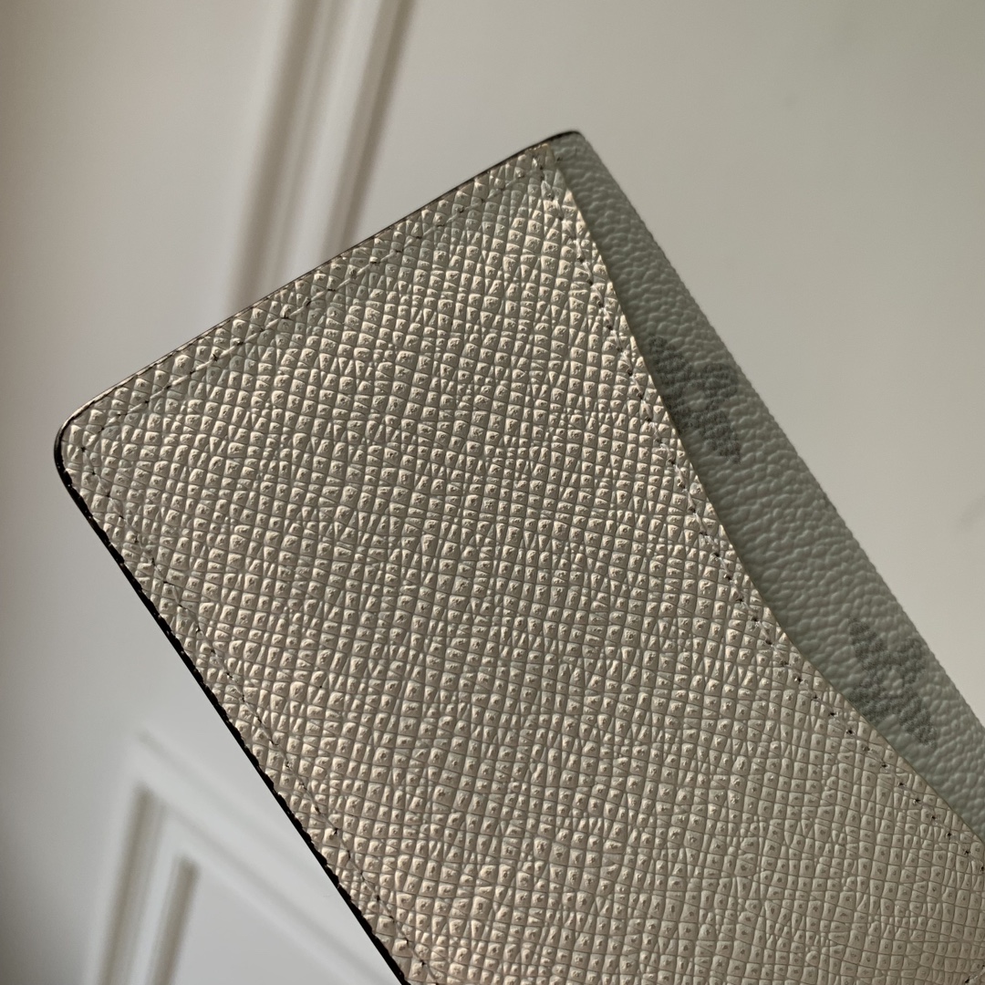 l0*is V*t0n wallet-m83095-8*11*1cm