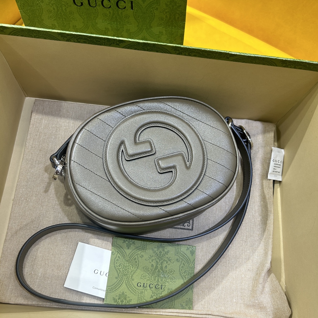 G*u*i blondie shoulder bag-15*20*8cm