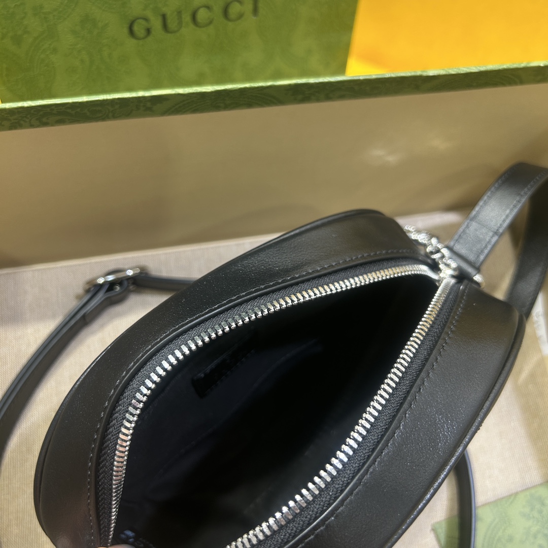 G*u*i blondie shoulder bag-15*20*8cm