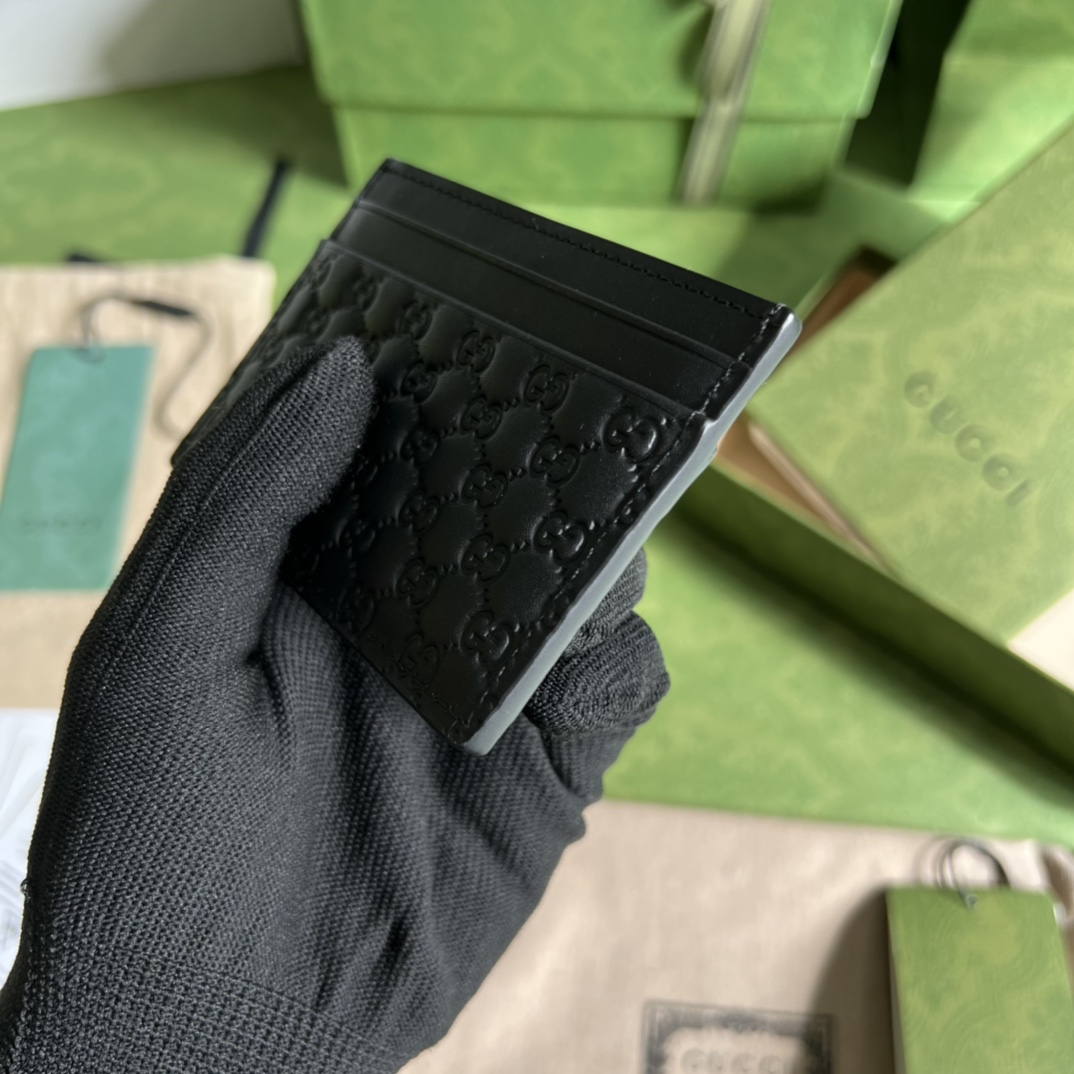 G*u*i wallet-10*7cm