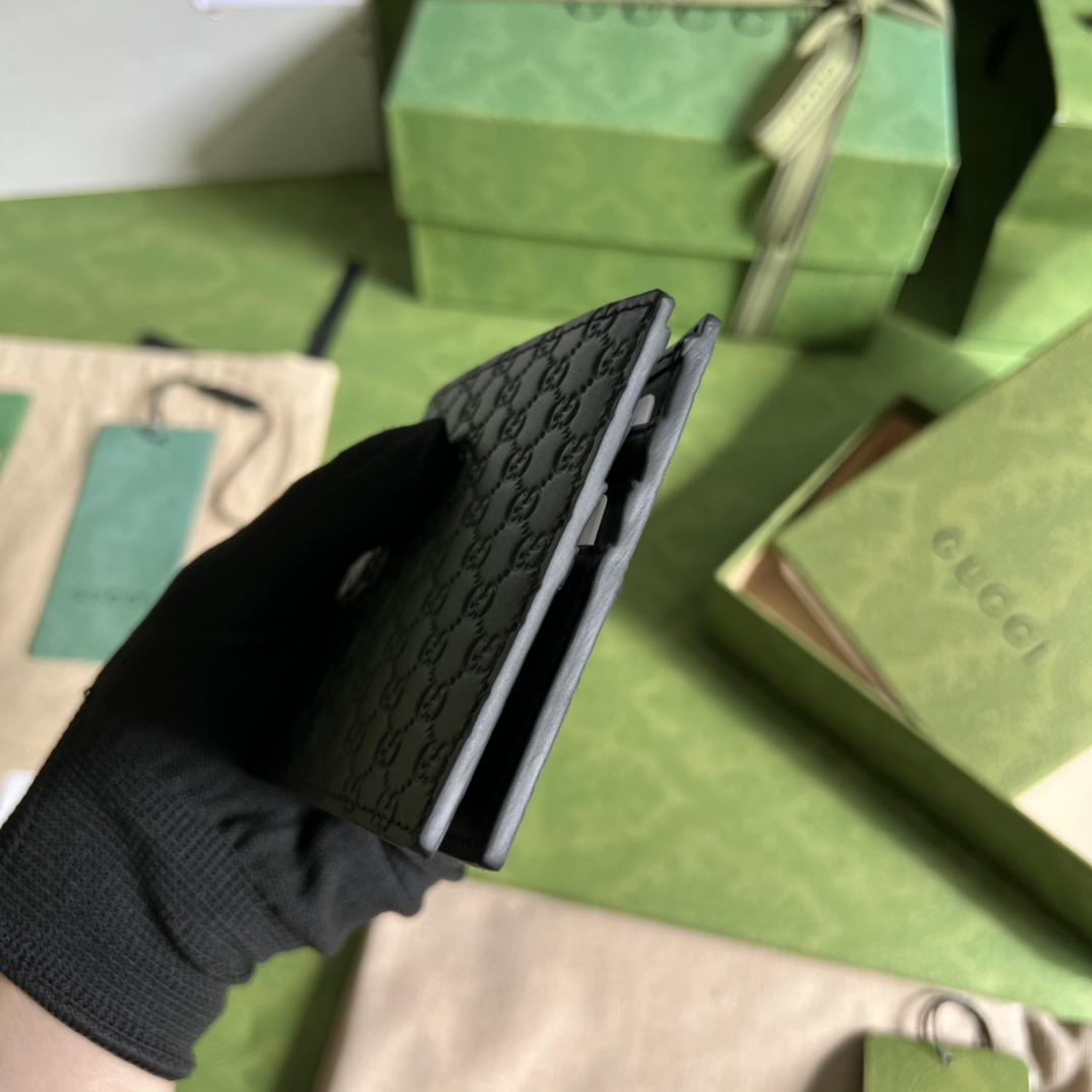 G*u*i wallet-10*9*2cm