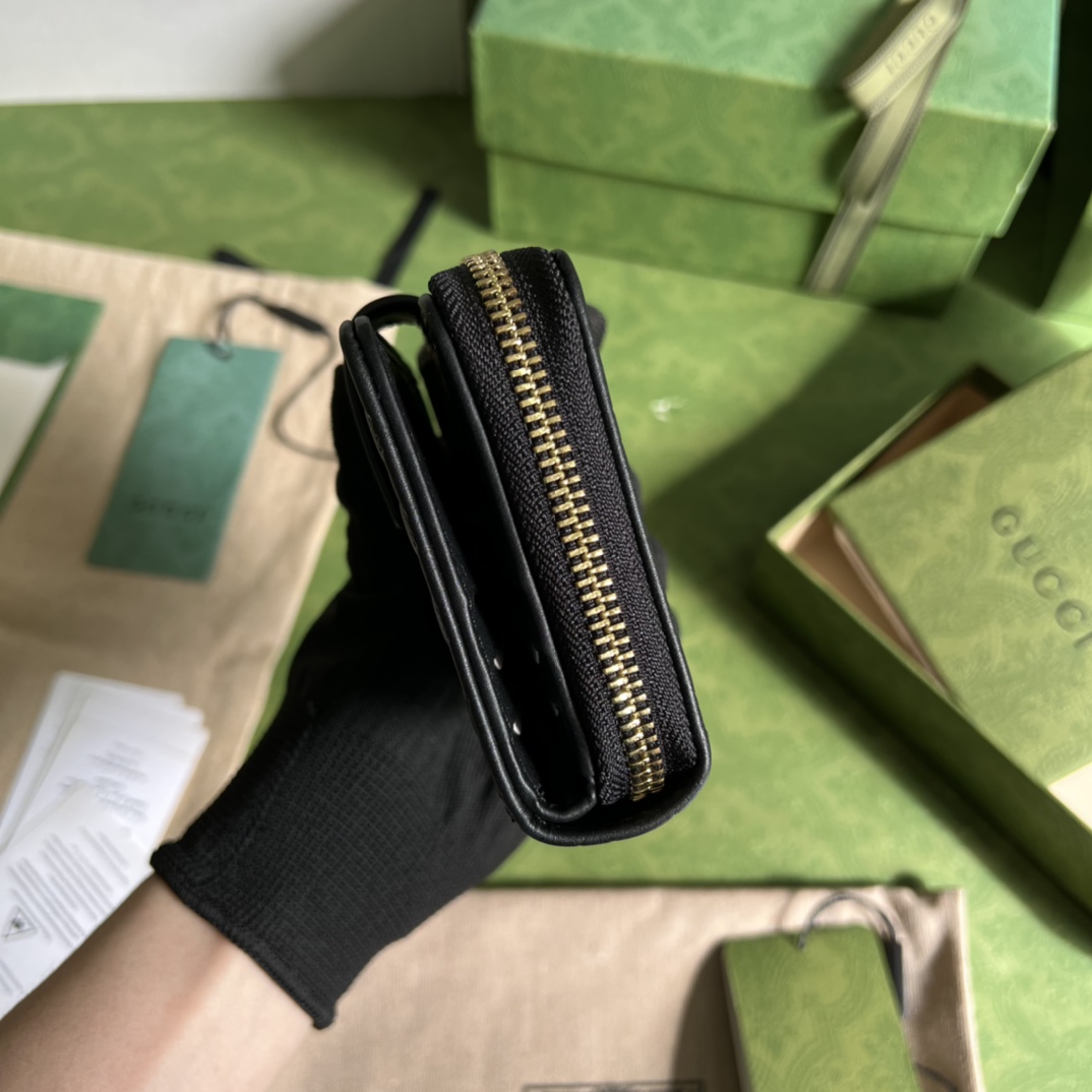 G*u*i wallet-11*10*3cm