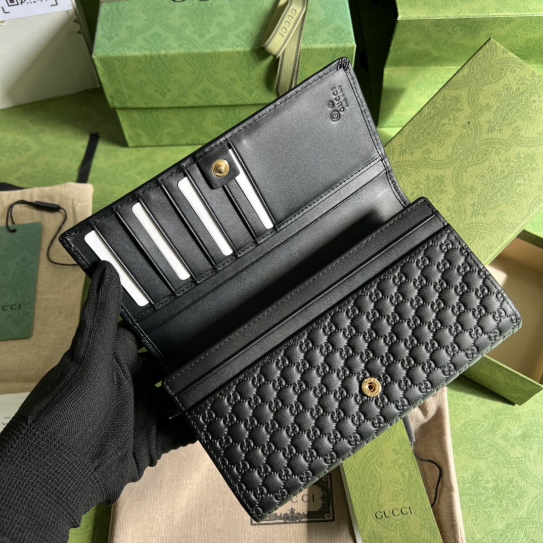 G*u*i wallet-19*10*2cm