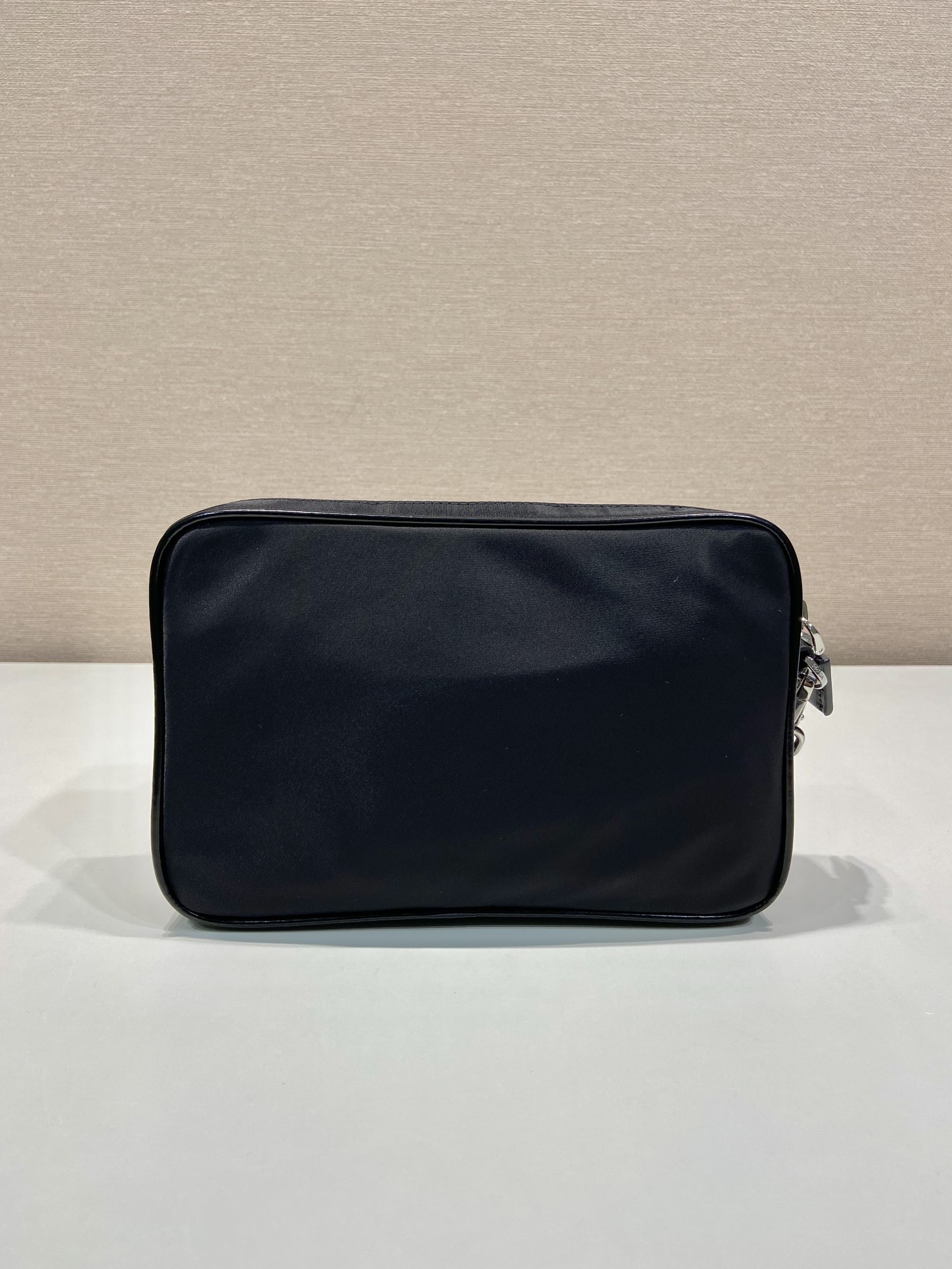 Pra*a 2vf041 pouch-21*14*4cm