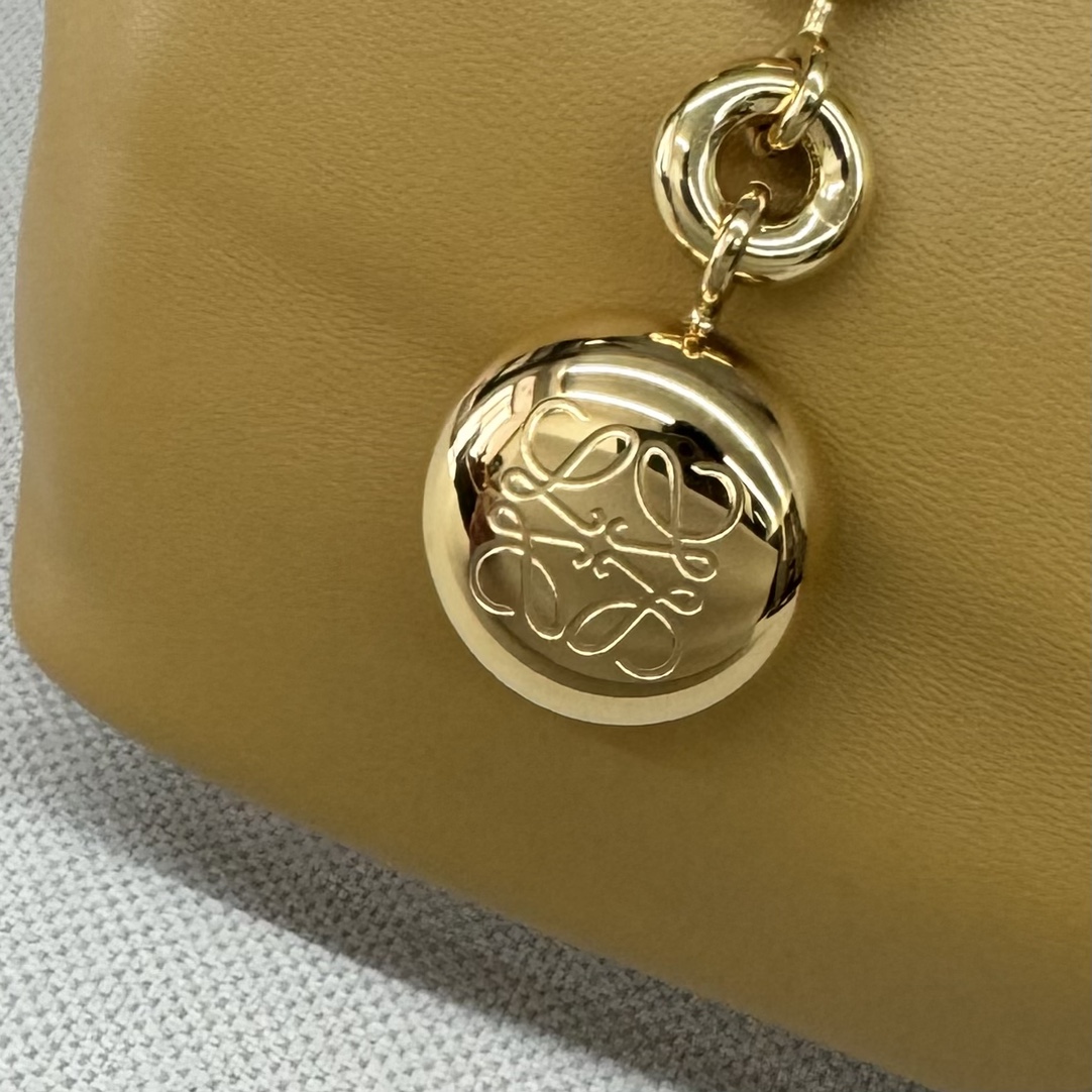 L0ew* squeeze bag-29*10.5*24cm