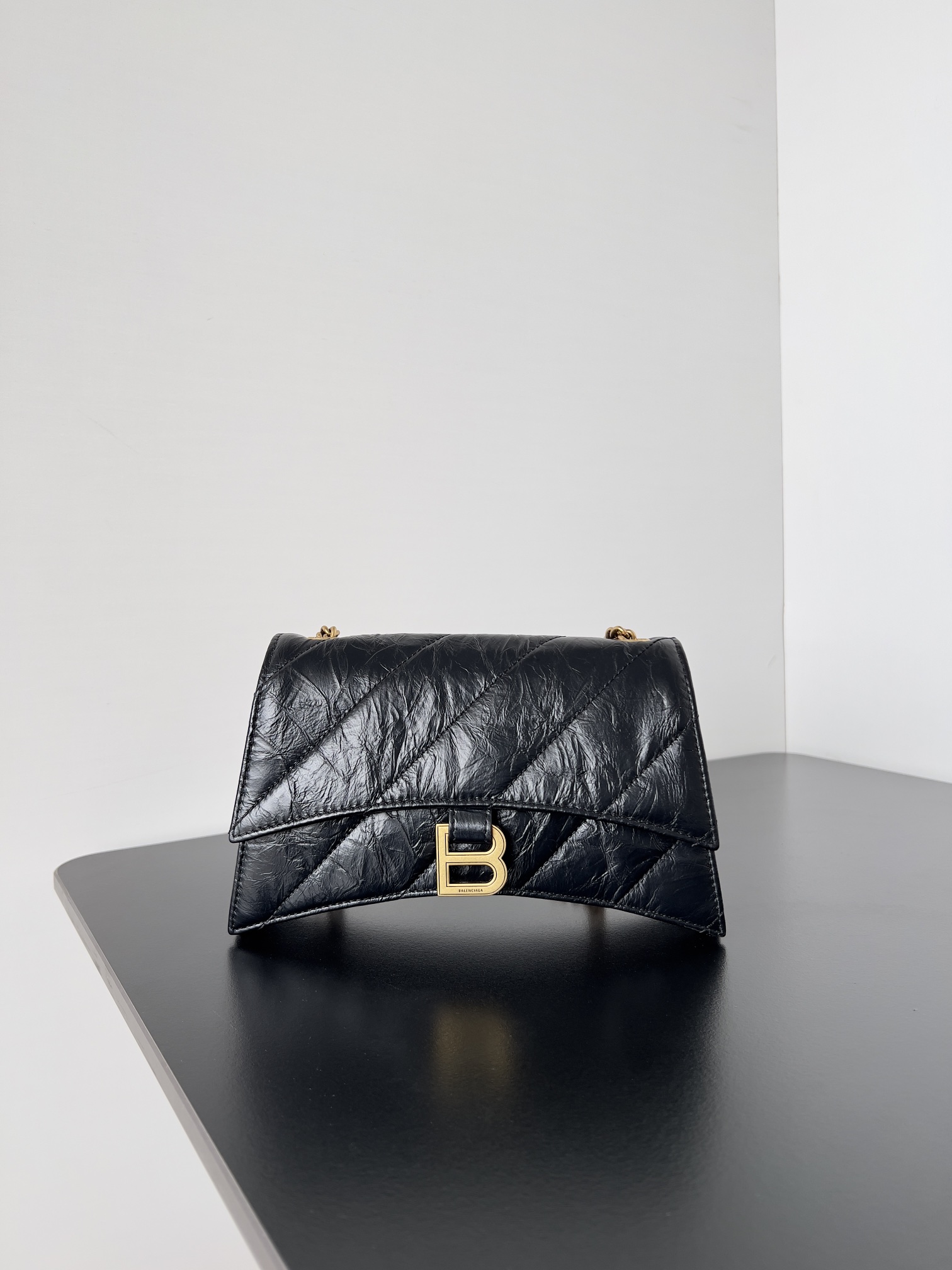 Ba*len*cia*ga crush chain bag-21.8*9.9*4.8cm