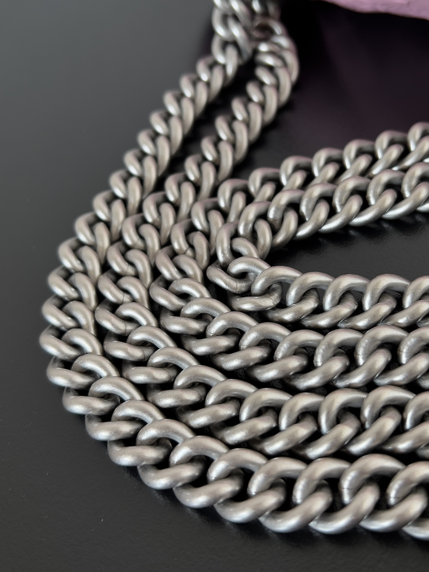 Ba*len*cia*ga crush chain bag-25.5*10*15.5cm