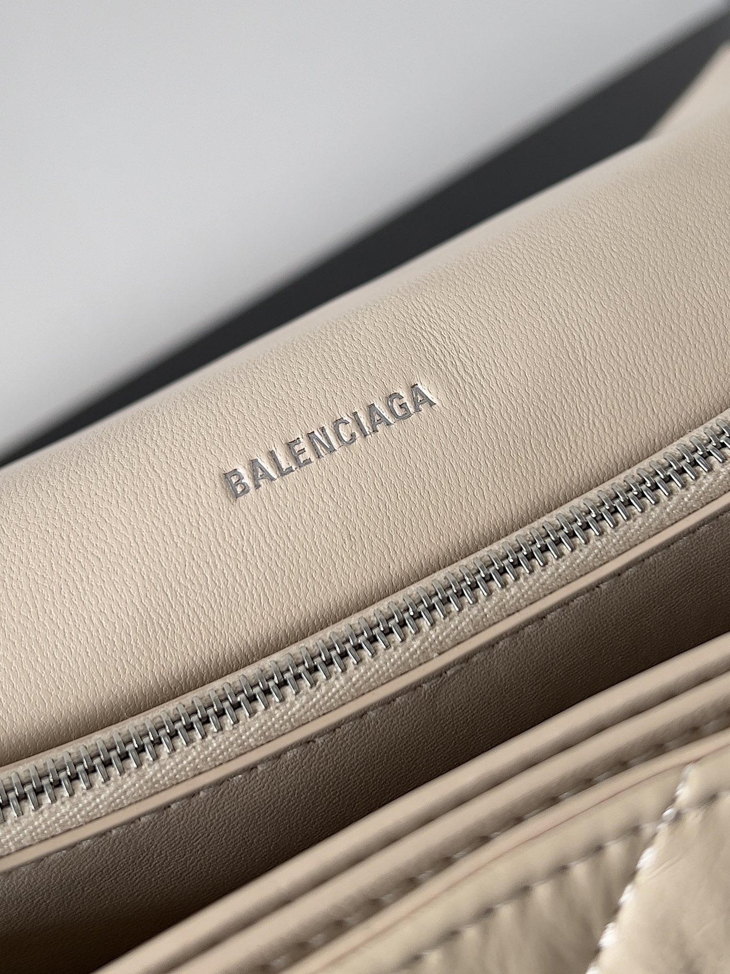 Ba*len*cia*ga crush chain bag-32*13*20.5cm