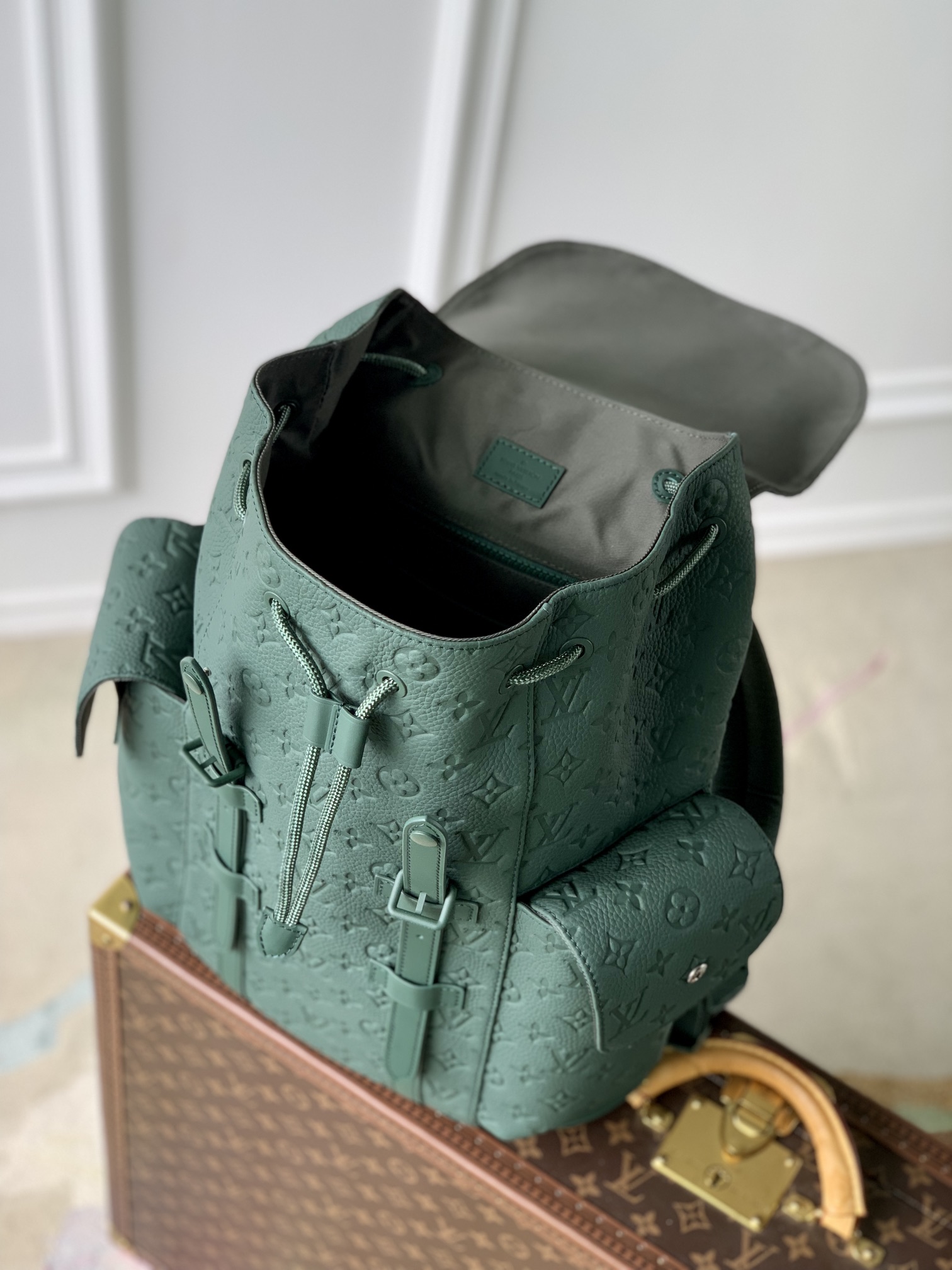 l0*is V*t0n christopher backpack m24428-38 x 44 x 12.5cm