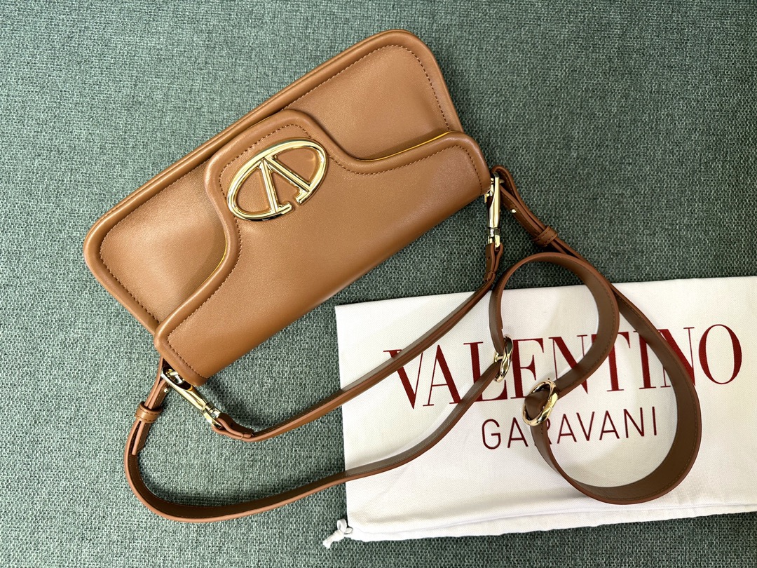 Va1e*ntin0 vlogo signature bag-26*1399cm