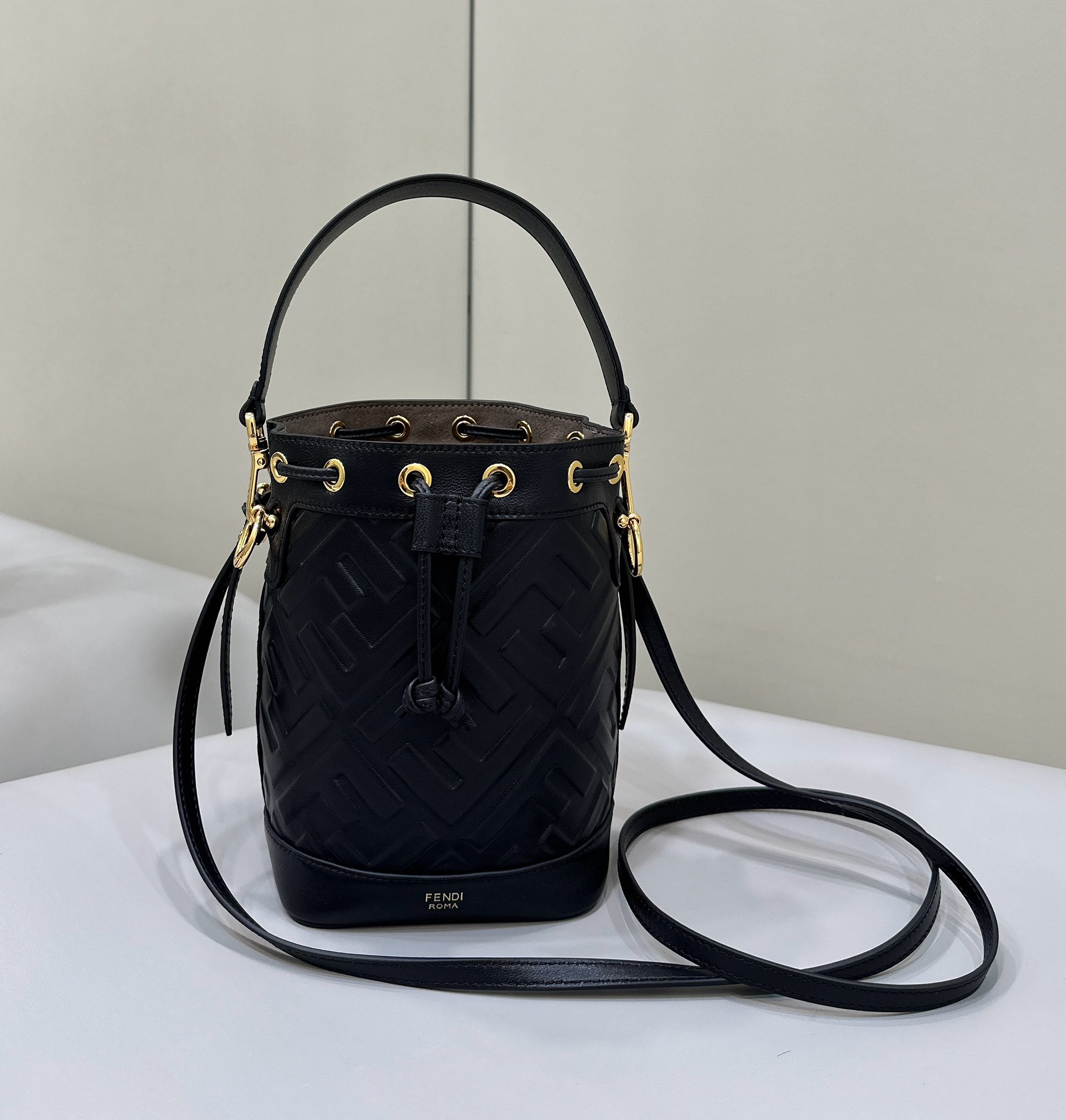 F**di mini mon tresor bag -12x18x10cm