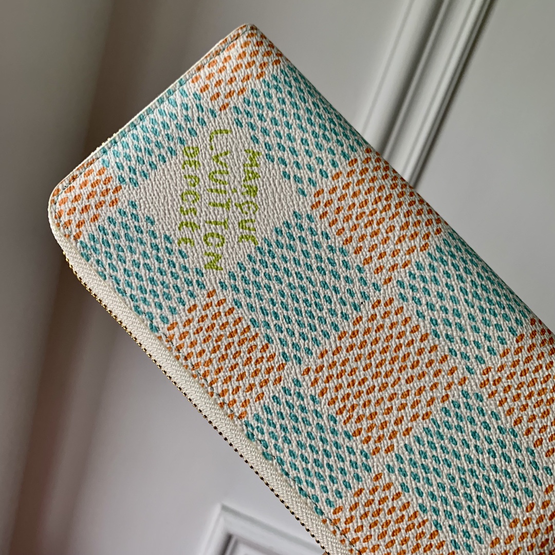 l0*is V*t0n zippy wallet n40675-10 x 20 x 2cm