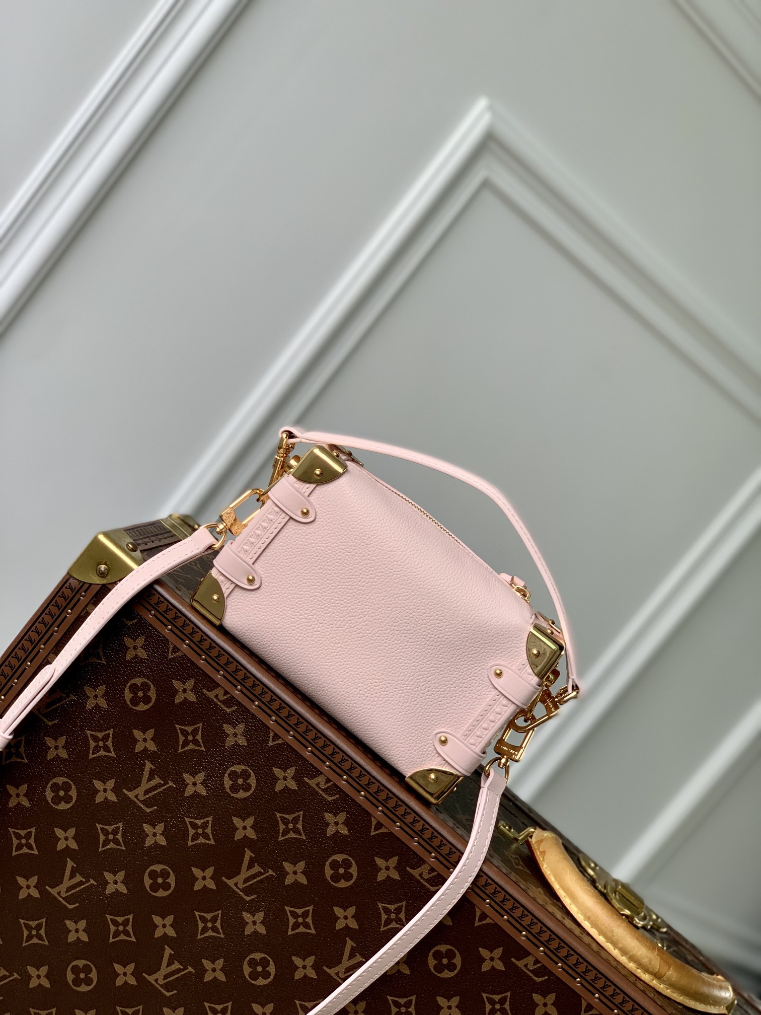 l0*is V*t0n side trunk -m46815-18×12.5×8cm