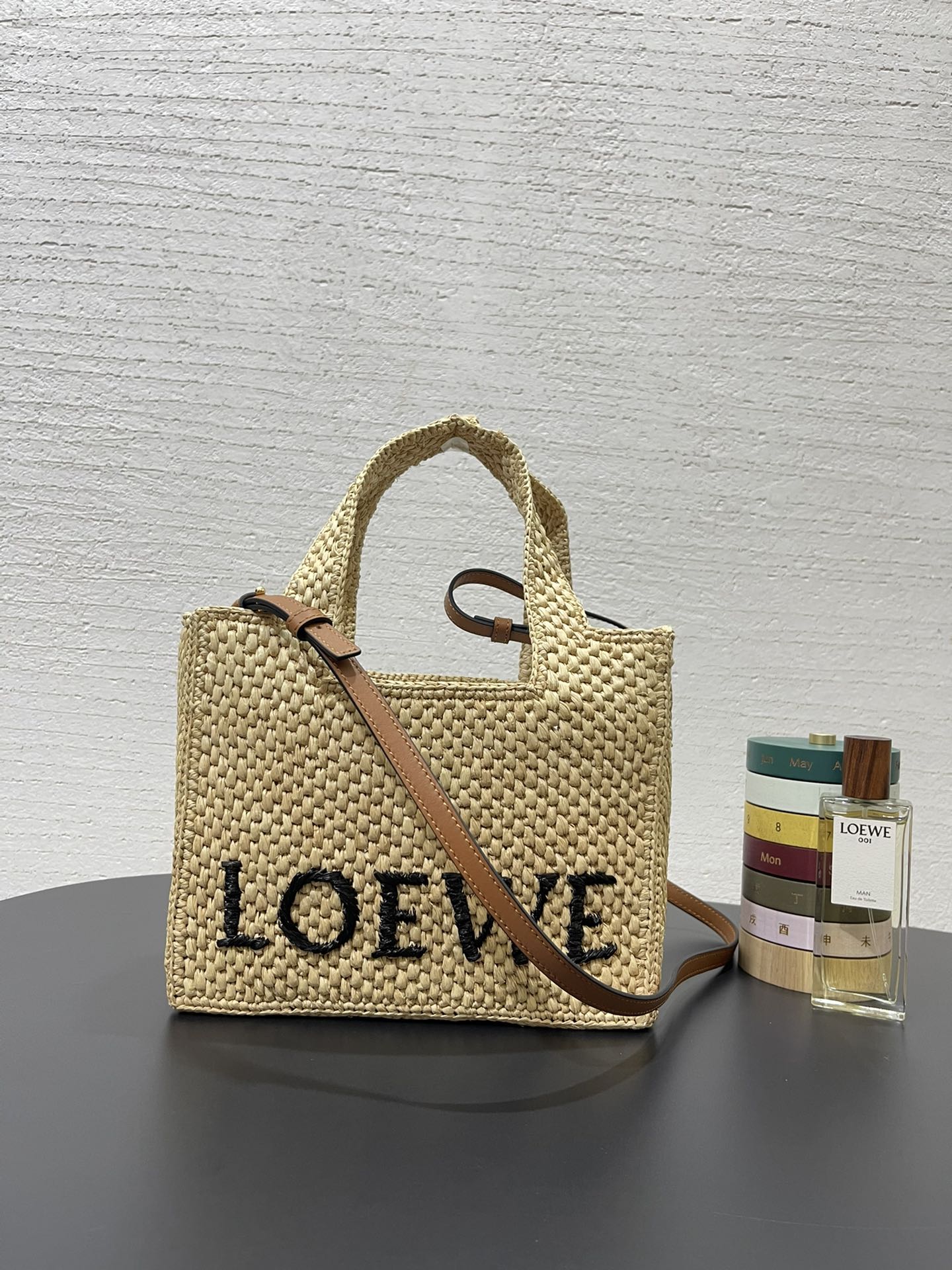 L0ew* raffia font tote bag-24✕11✕19.5cm