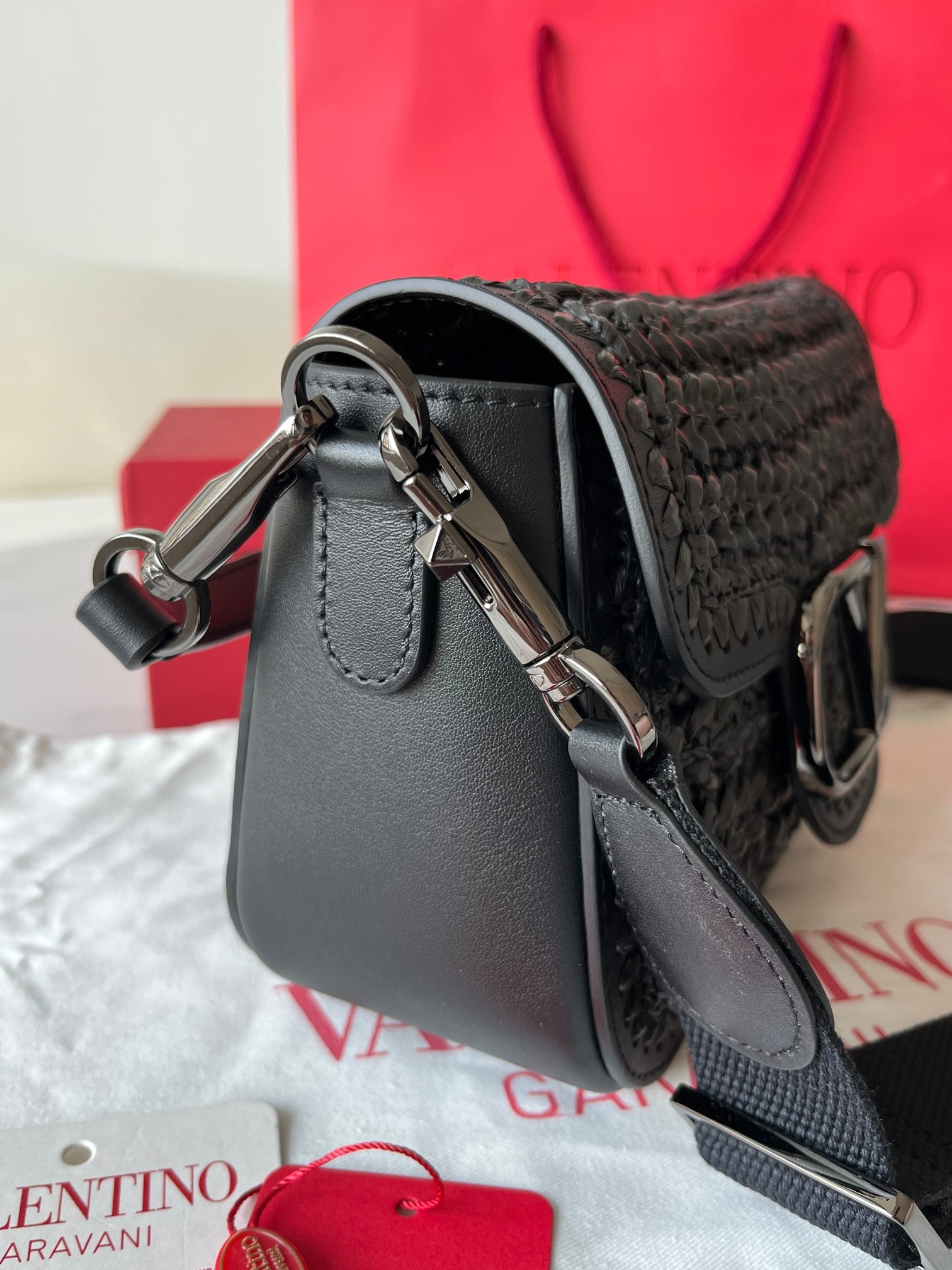 Va1e*ntin0 garavani alltime bags-23.5*18*8cm