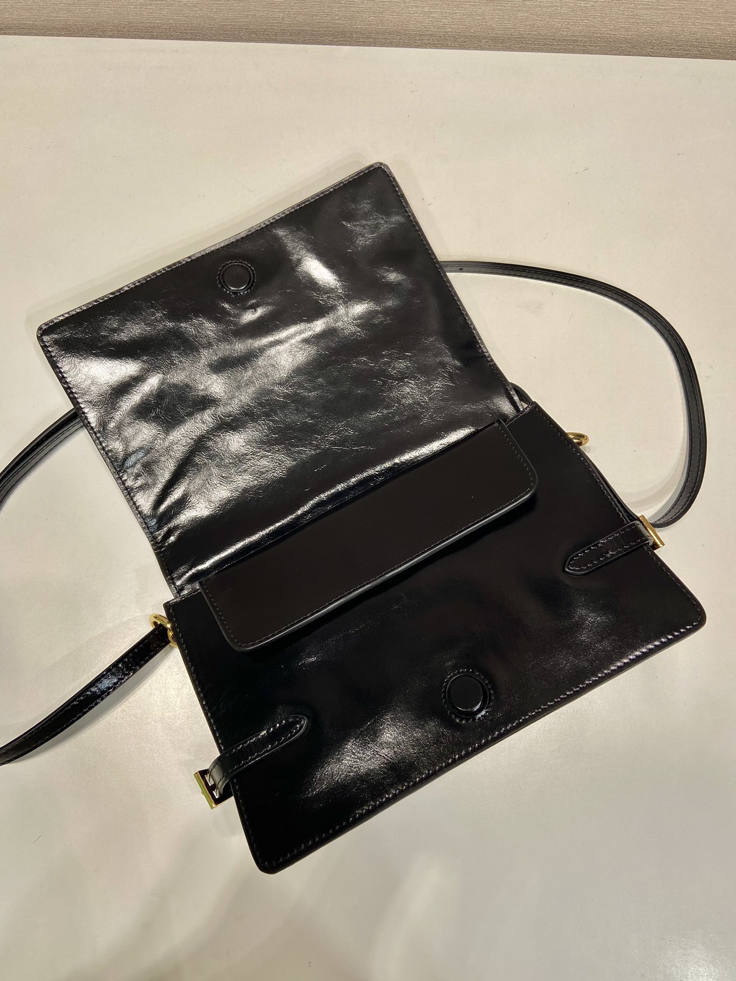 Pra*a 1bd082 messenger bag-23*15*8.5cm