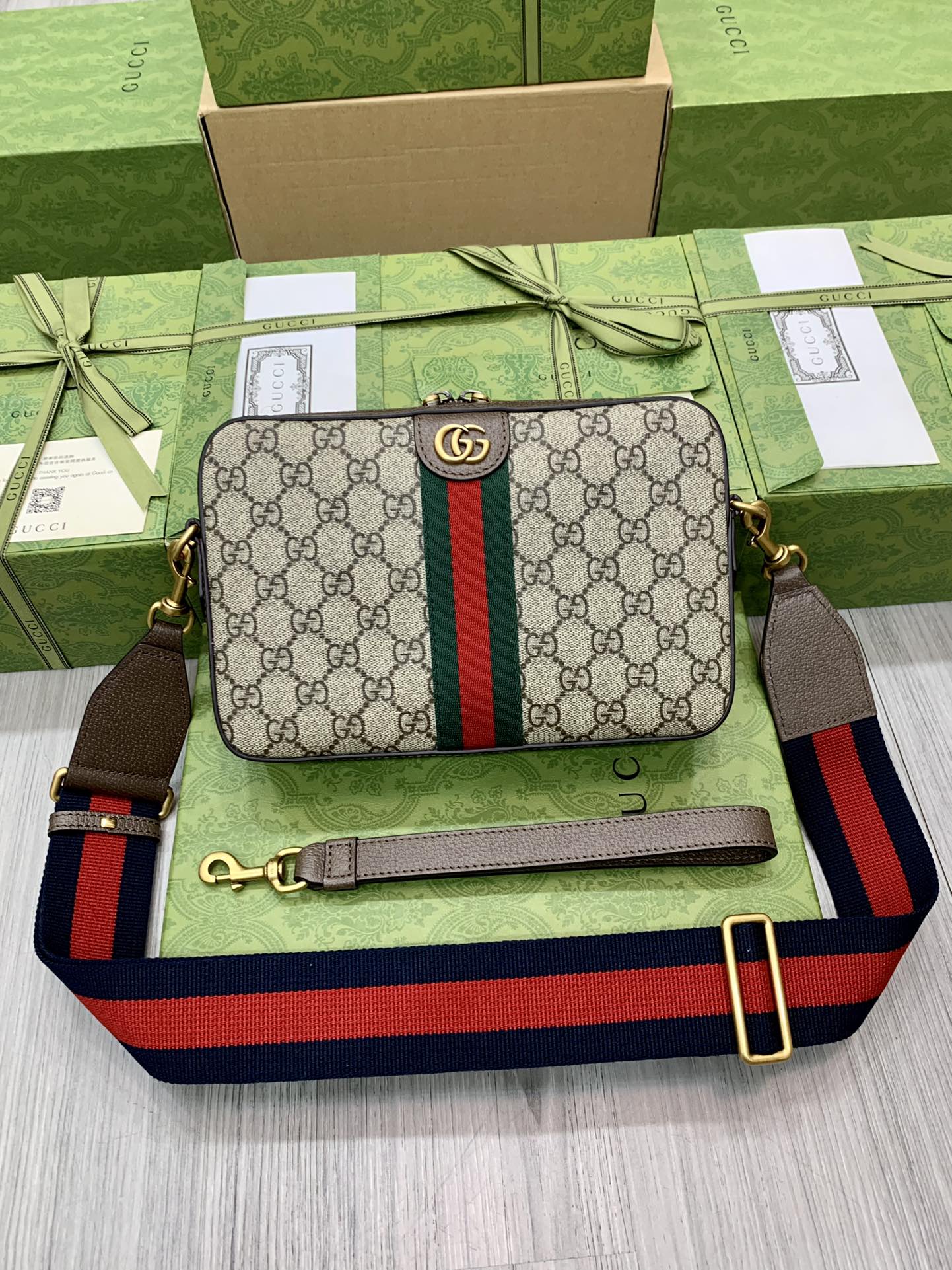 G*u*i ophidia bag-23.5x 16 x 4.5cm