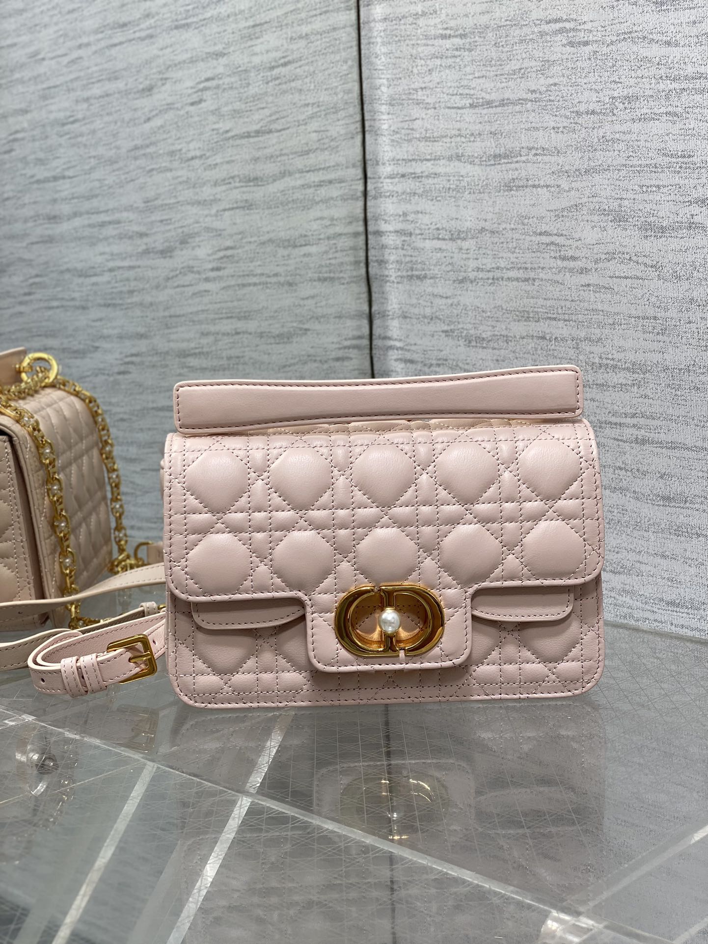 small D*or jolie top handle bag-22*8*14cm