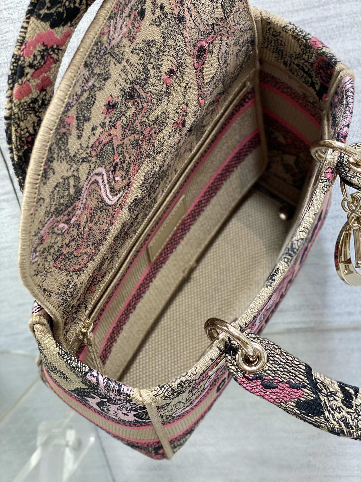 lady D*or handle bag-24cm