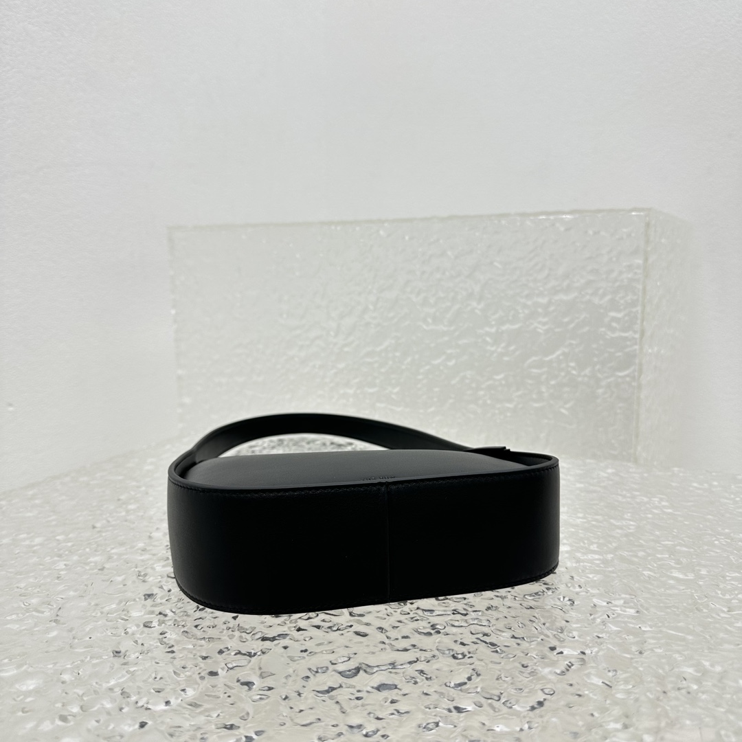 The R0w moon bag-20*6*35.5cm