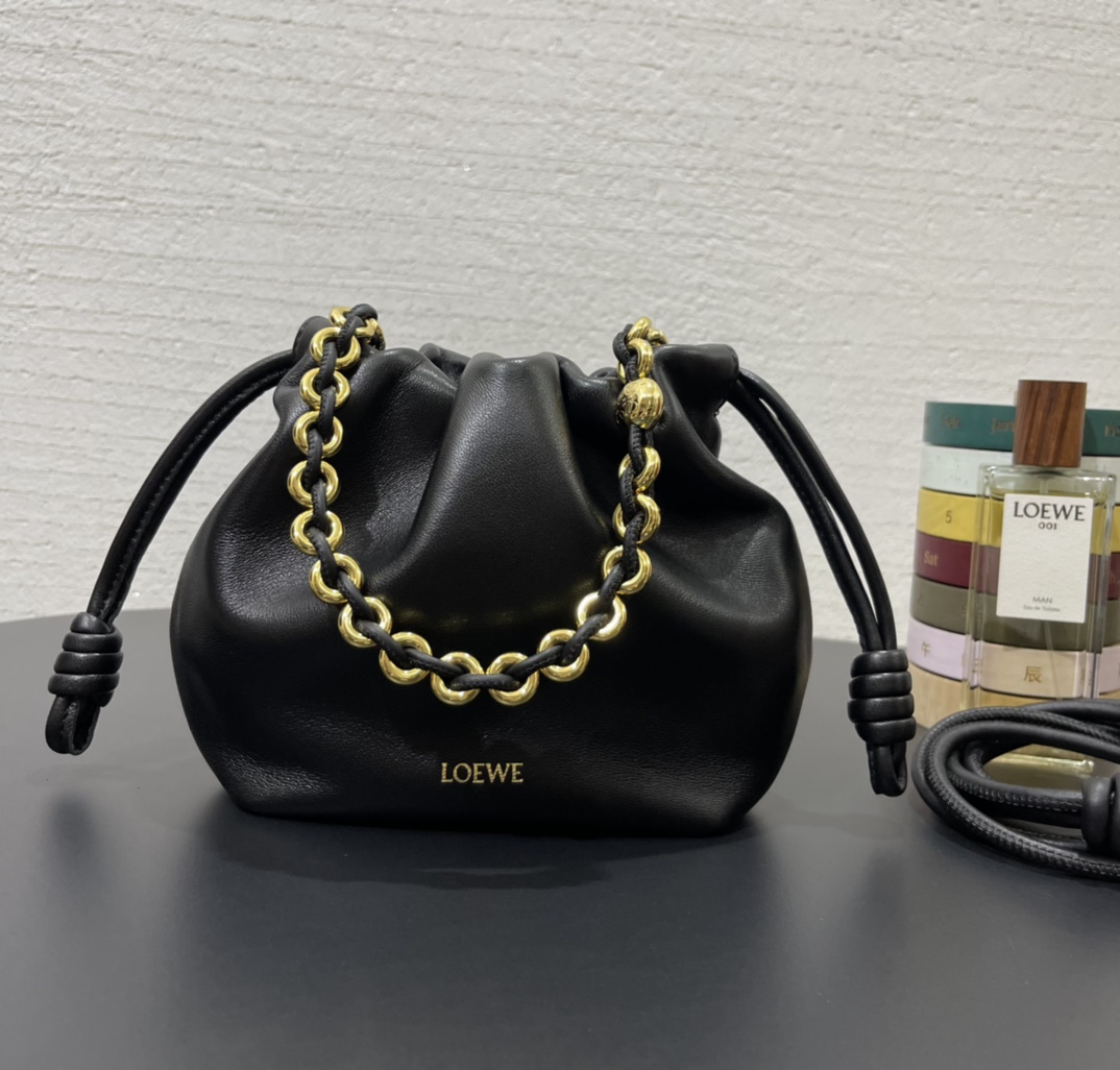L0ew* flamenco purse 23*5.5*17cm