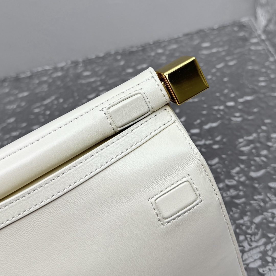 Ja*qvemvs pochette rond bag-20*7*14cm
