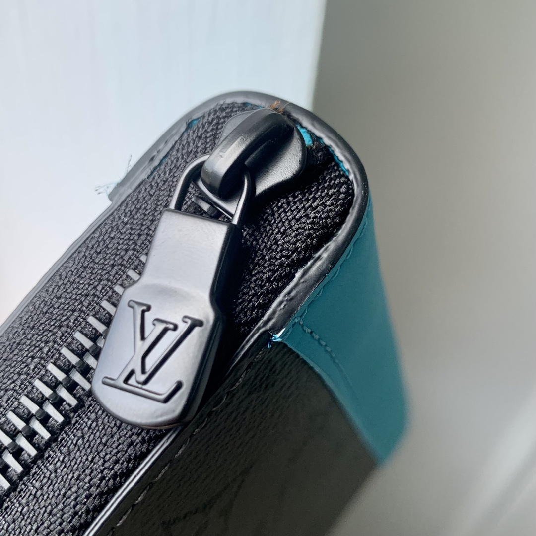 l0*is V*t0n zippy wallet- m1152-10*20*2cm