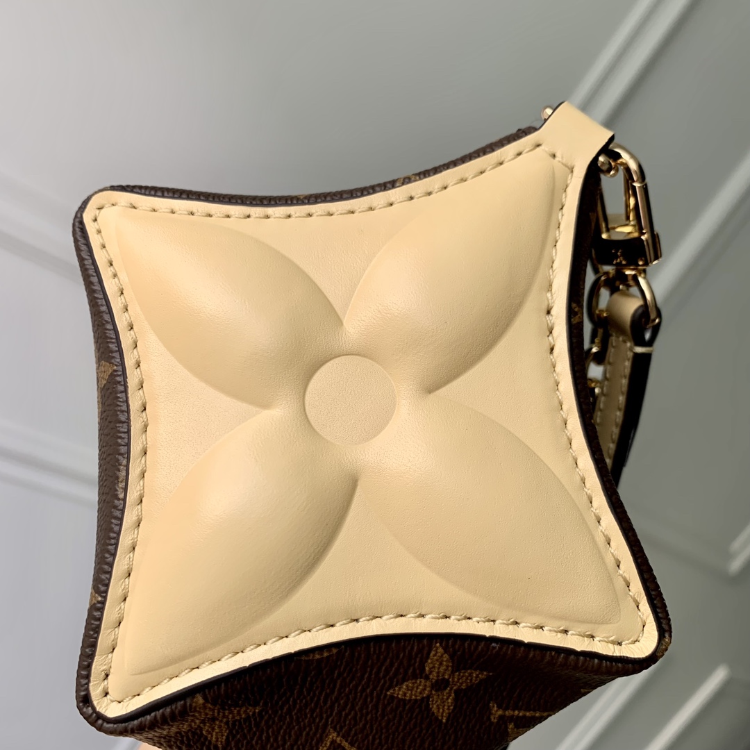 l0*is V*t0n bloom pouch-m11303-22.5*13*13cm