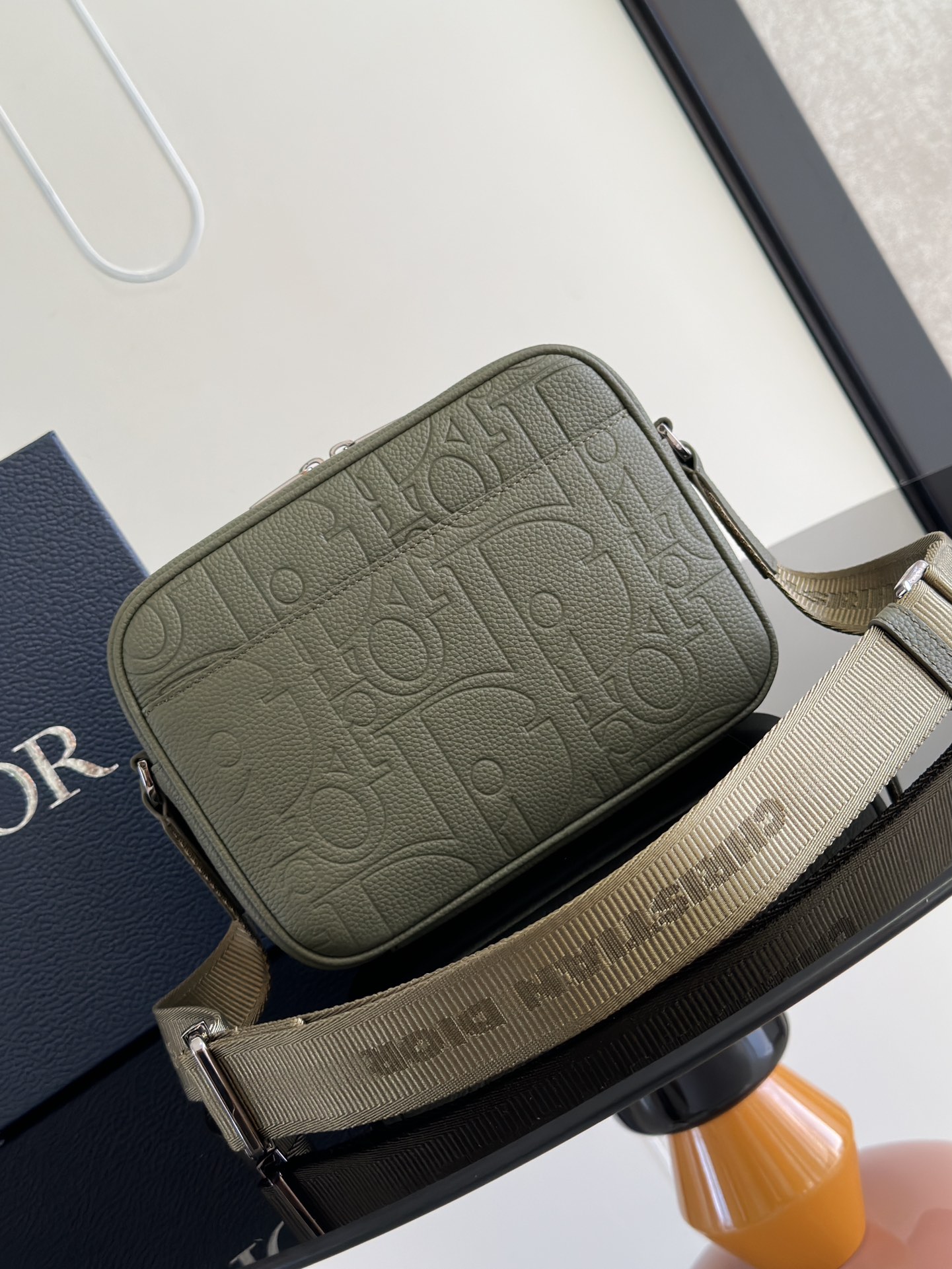 D*or rider 2.0 bag-23 x 17 x 7.5cm