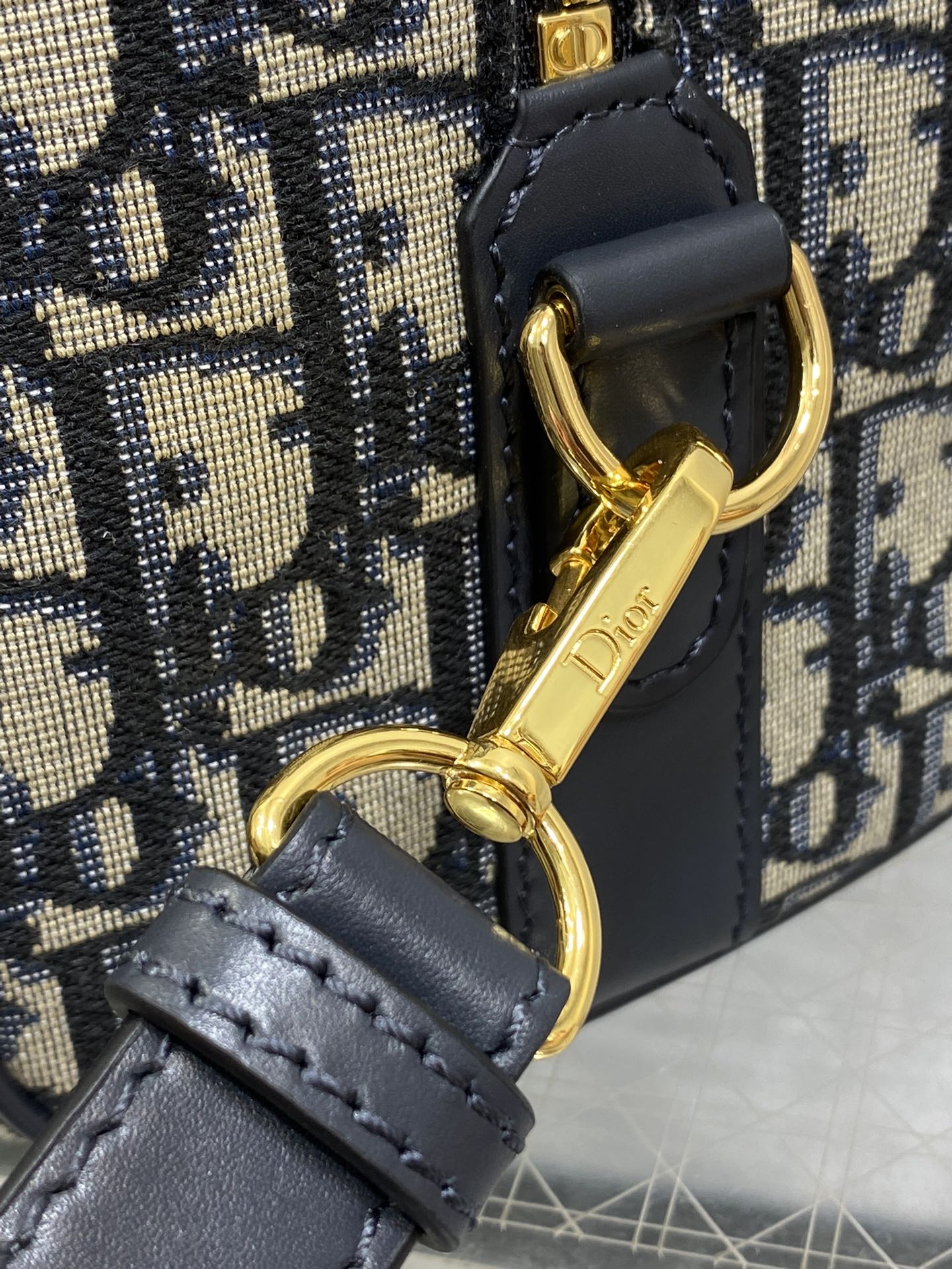 D*or groove bag-20.5*13.5*12cm