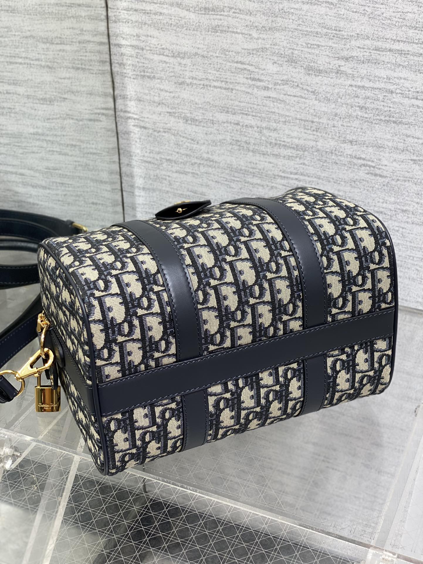 D*or groove bag-25*19*16cm