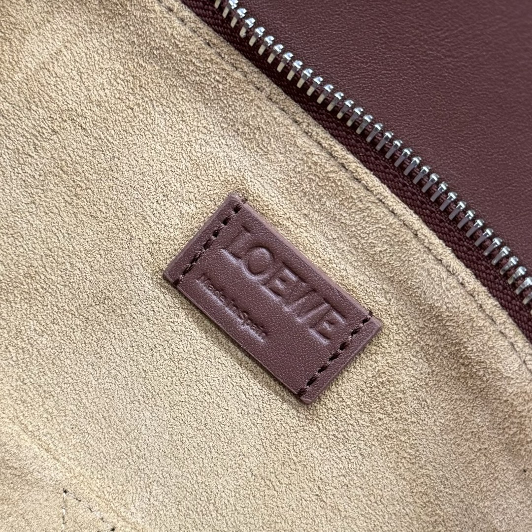 L0ew* puzzle bag-33*14.7*21.5cm