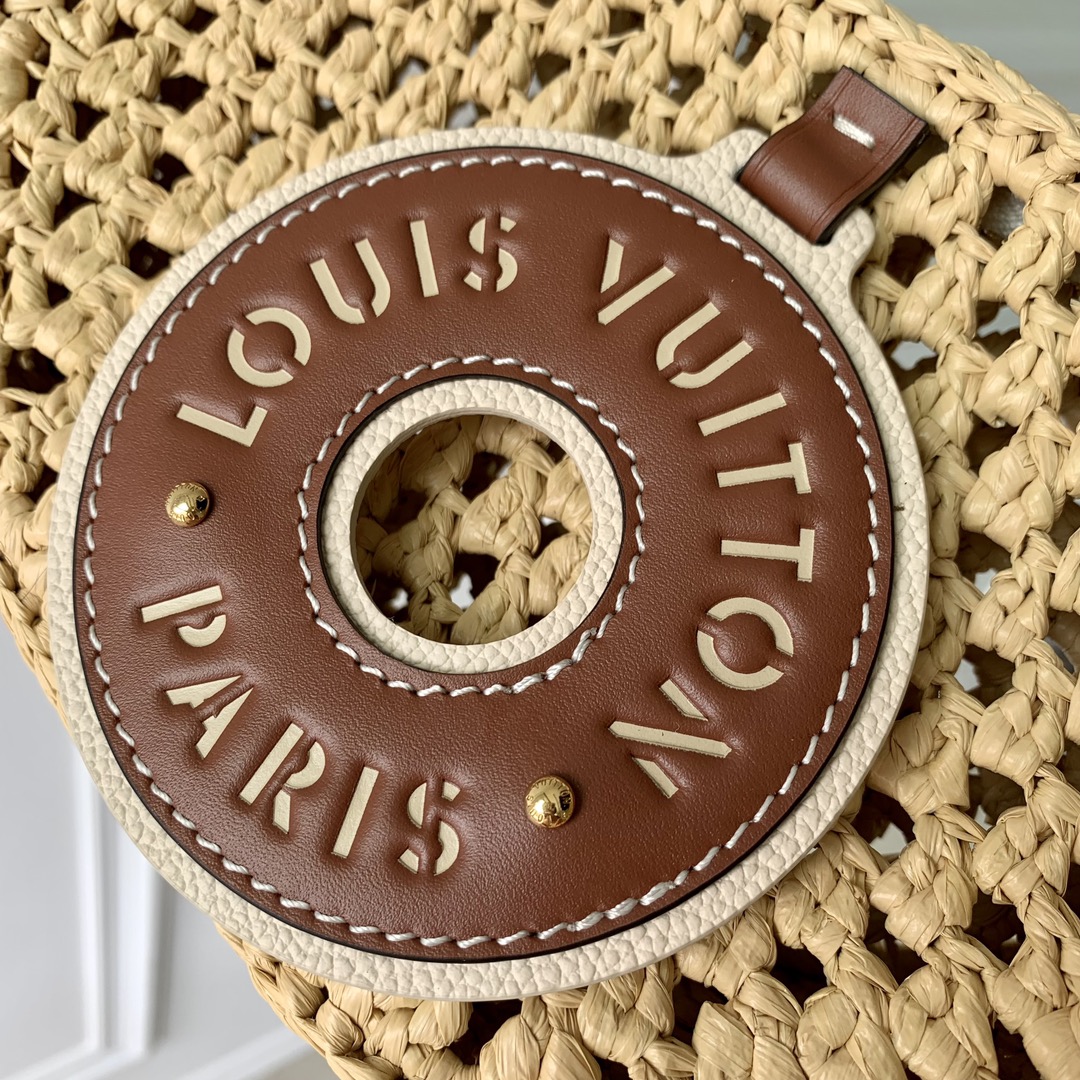 l0*is V*t0n croissant -m24811 x 15 x 5cm
