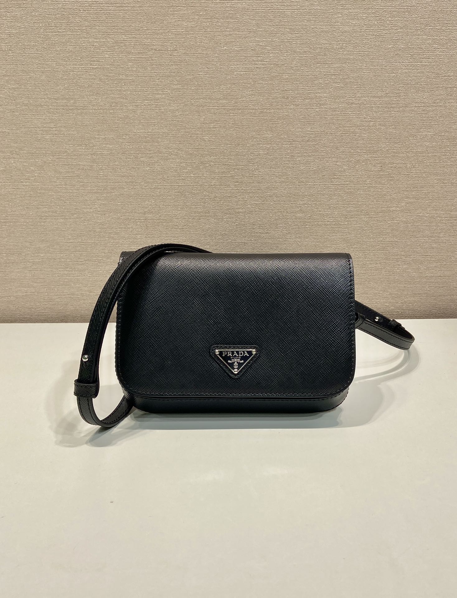 Pra*a shoulder 2vd061 bag-18*12.5*2.5cm