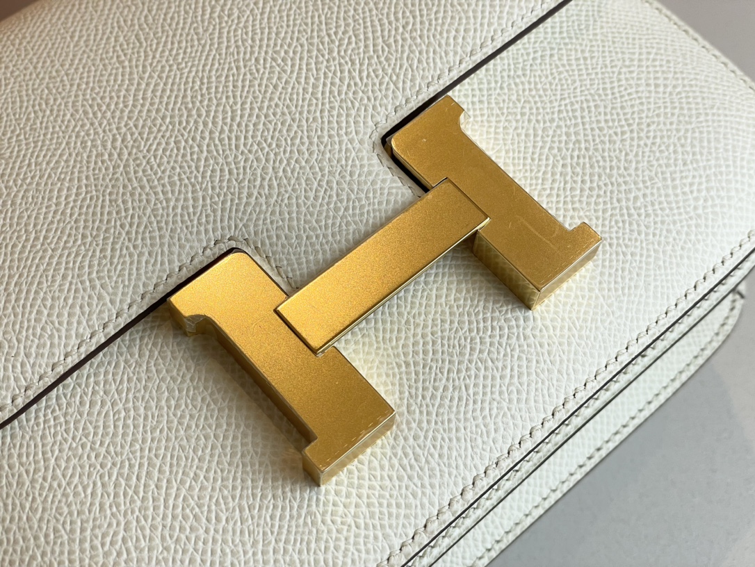 H**mes constance epsom leather-19cm