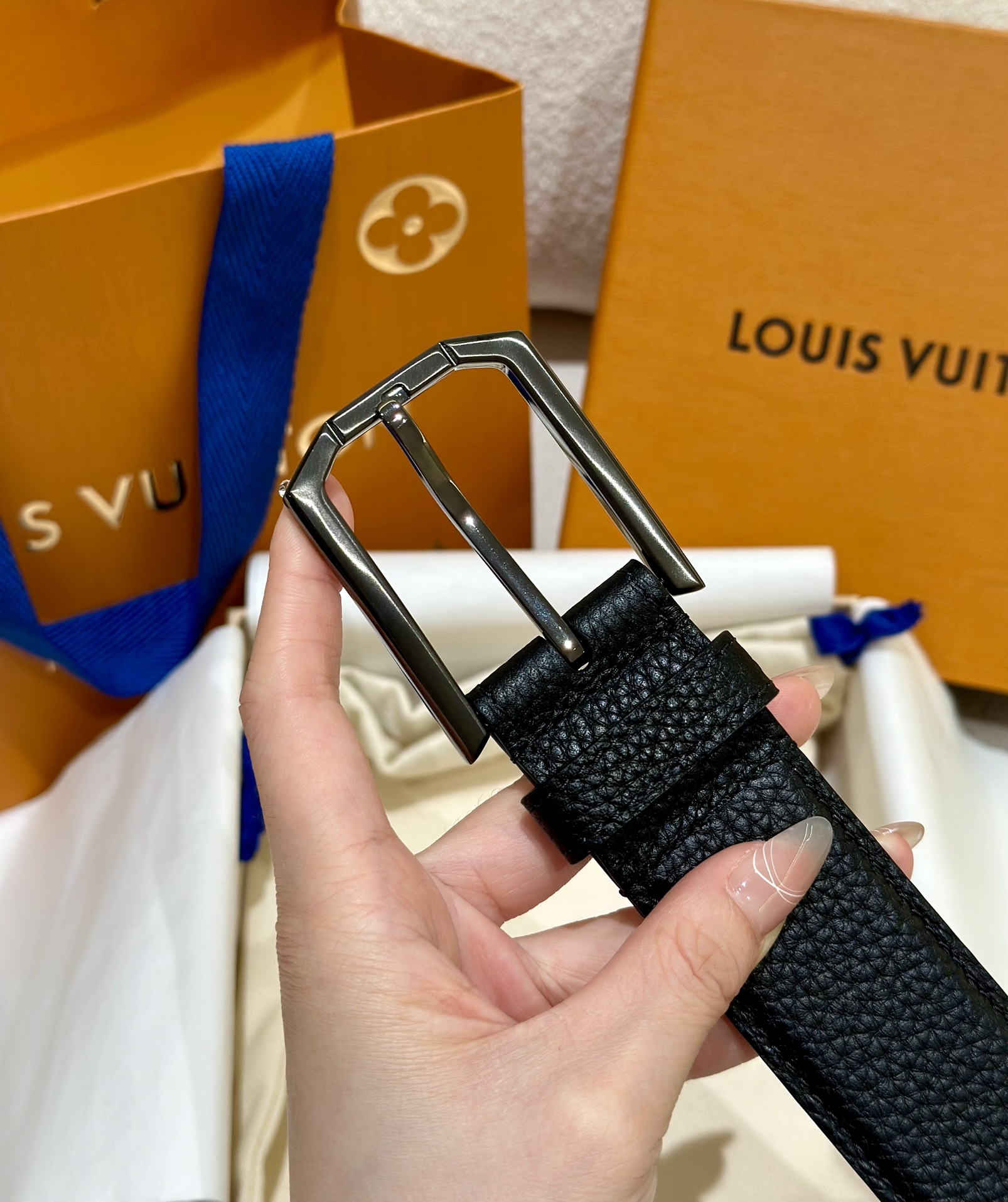l0*is V*t0n belt-4cm