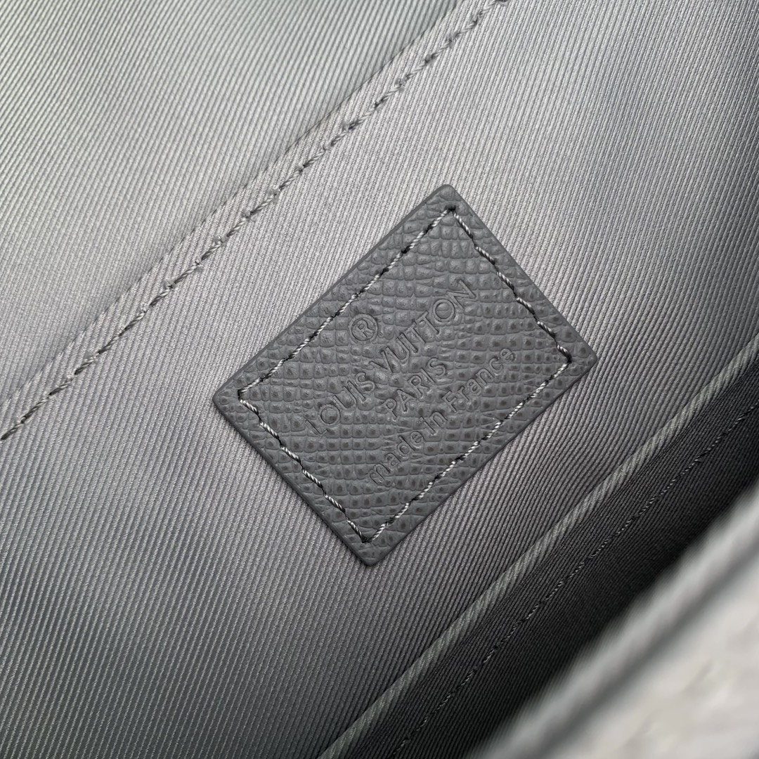 l0*is V*t0n district messenger bag-m46255-26*20*7cm