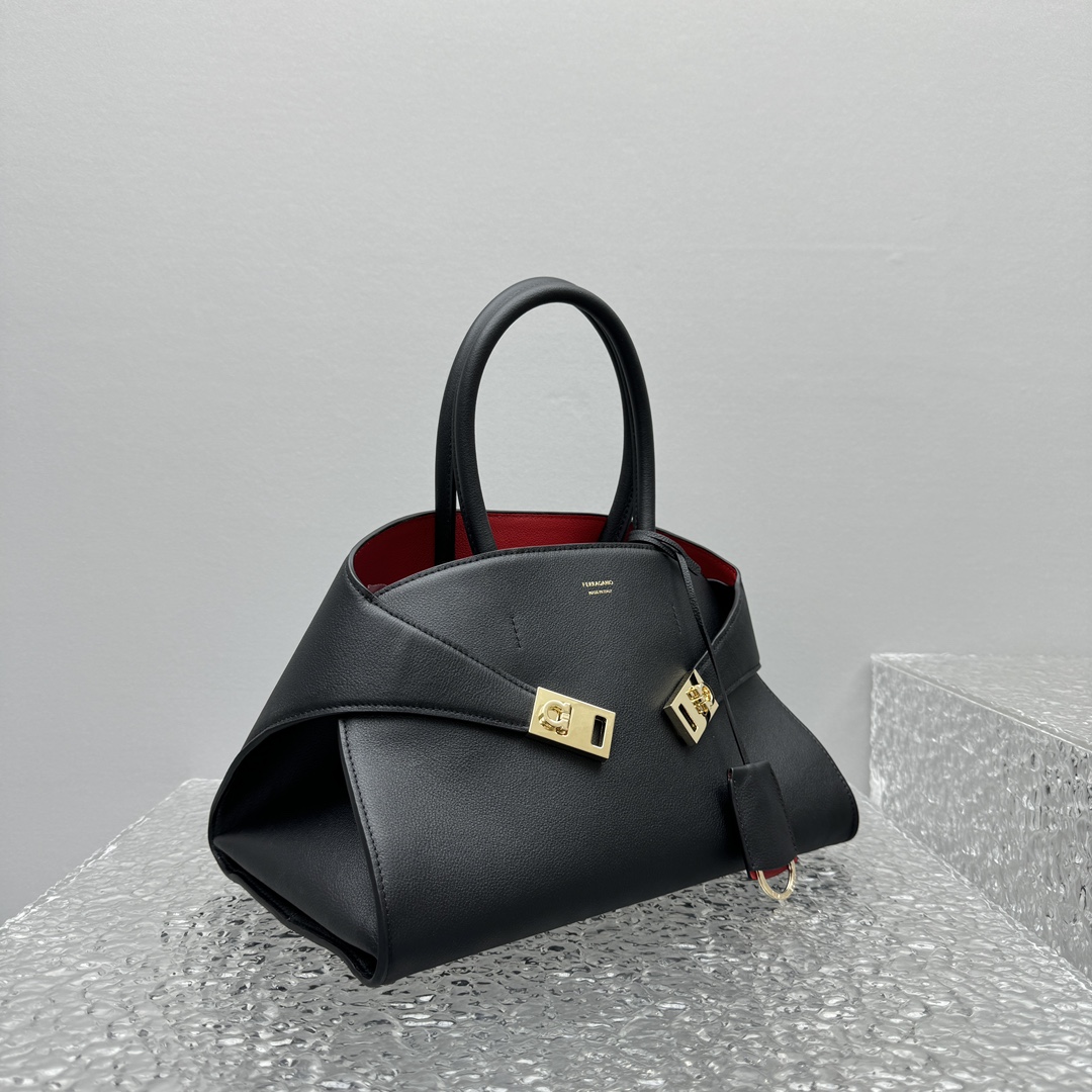 Ferragamo Top-handle Bag-32*22*14CM