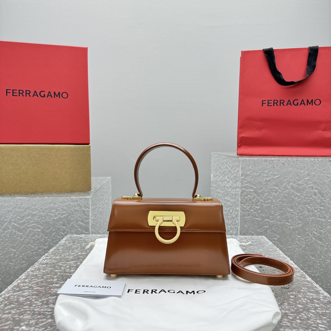 Ferragamo Top-handle Bag-21*13*8.5CM