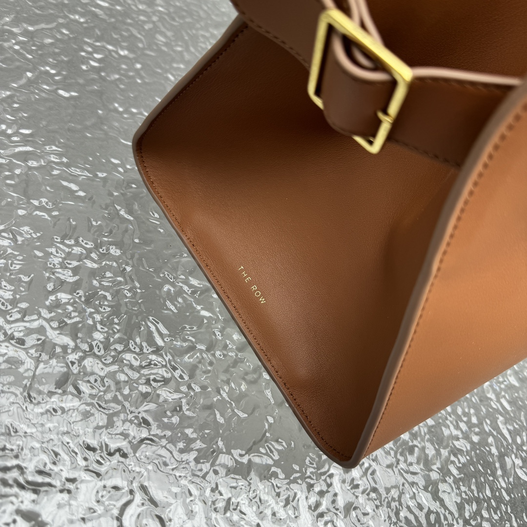 T*e R0w margaux eq clutch-43*20*24cm